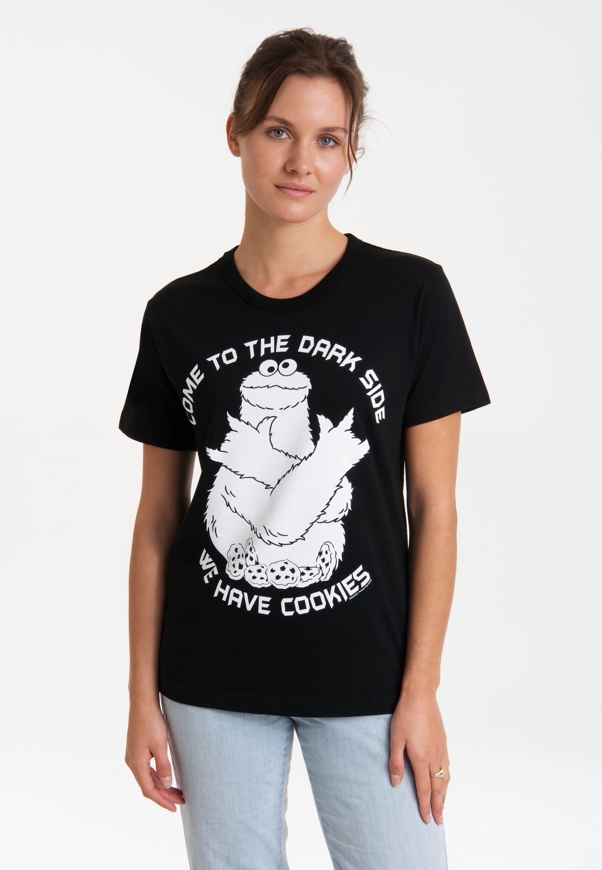 Damen Shirts LOGOSHIRT T-Shirt Sesamstrasse – Krümelmonster Dark Side mit lizenziertem Print