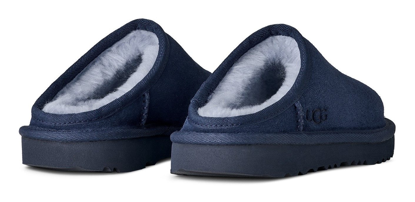 UGG CLASSIC SLIP-ON Pantoffel Pantoffel, Homeslipper mit Textil-Einfass