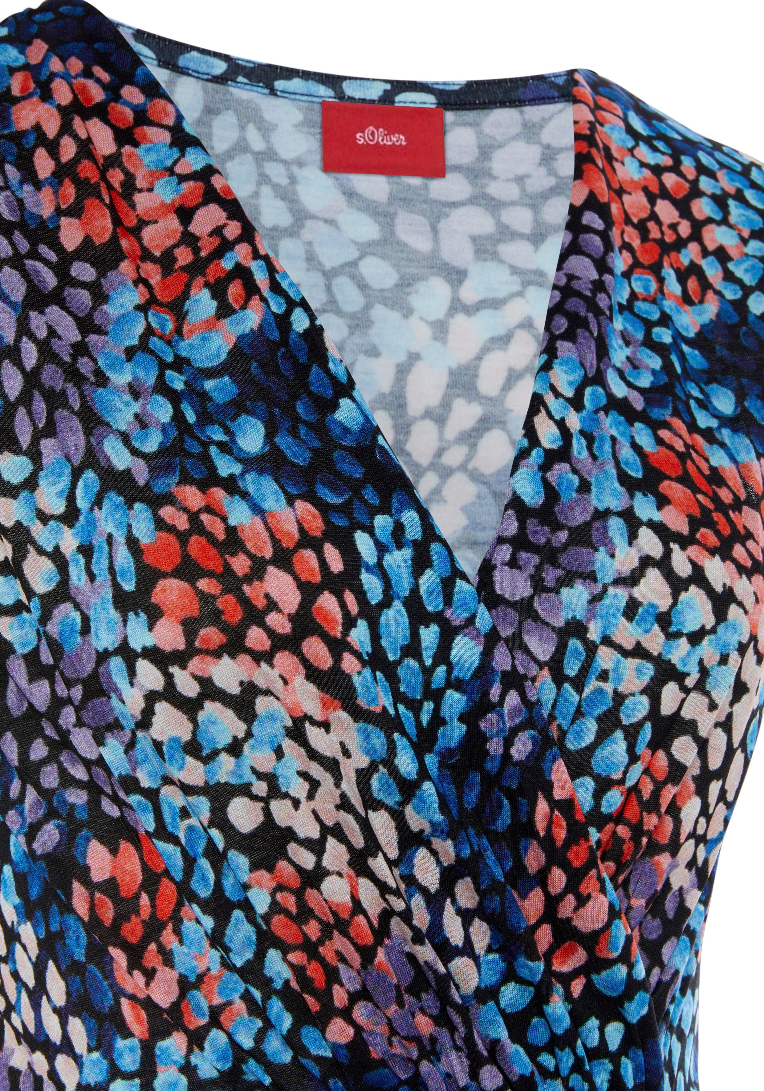 s.Oliver Jerseykleid mit Alloverdruck und V-Ausschnitt, Sommerkleid in Wickeloptik