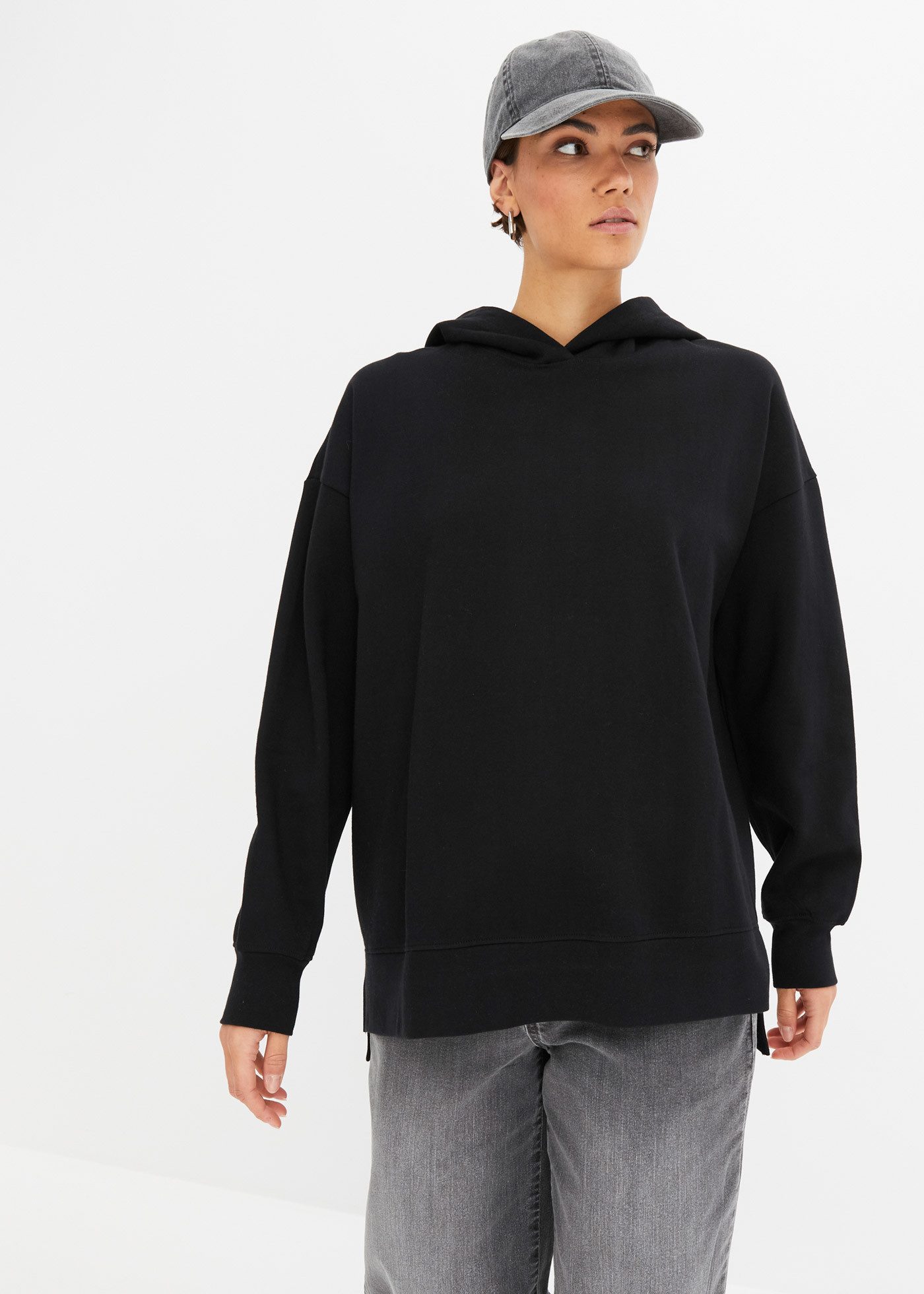 bonprix Hoodie Oversized Form, reine Baumwolle, mit Seitenschlitzen, vokuhila Look