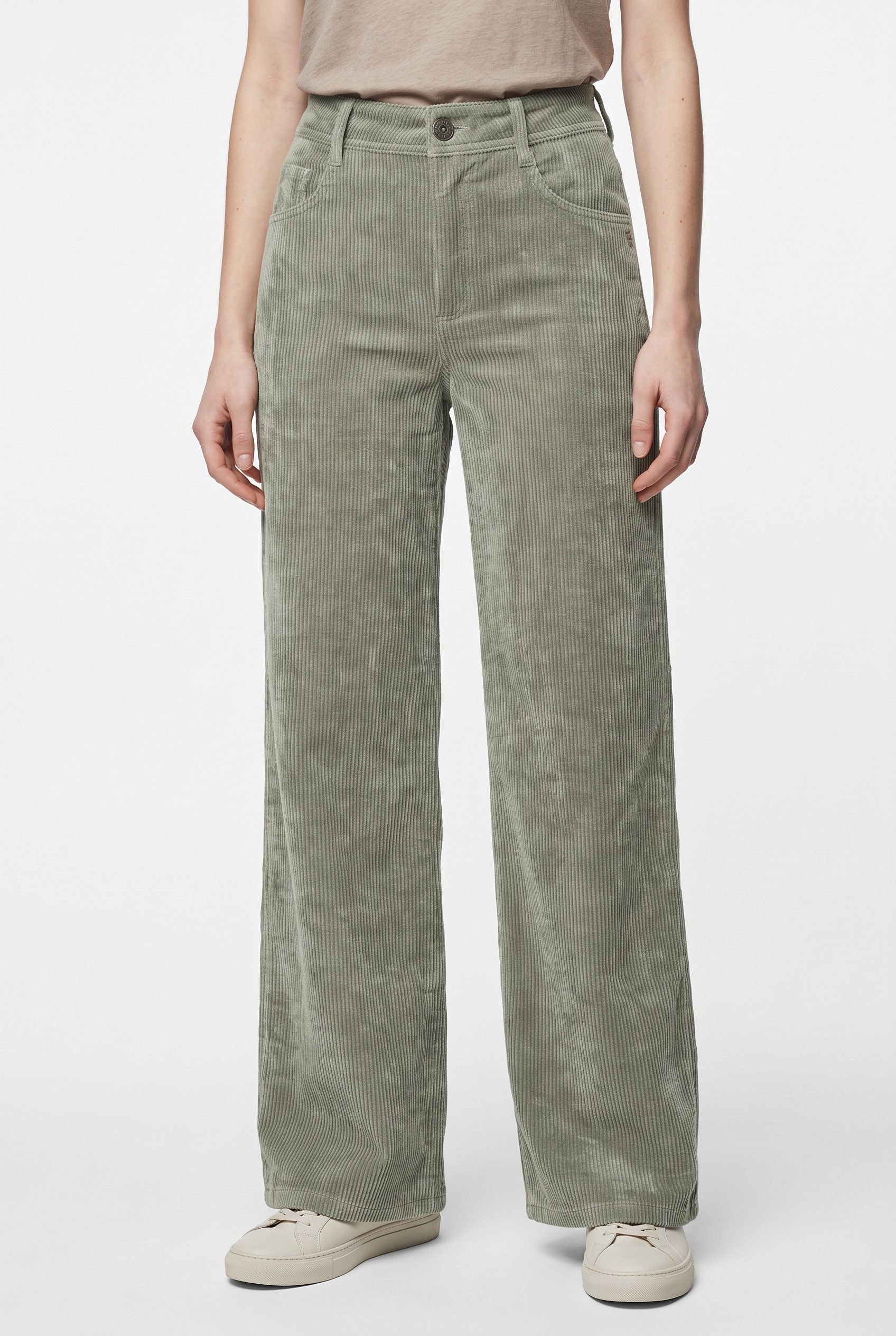 GANG Cordhose 94AMELIE WIDE im 5-Pocket-Stil mit weitem Bein