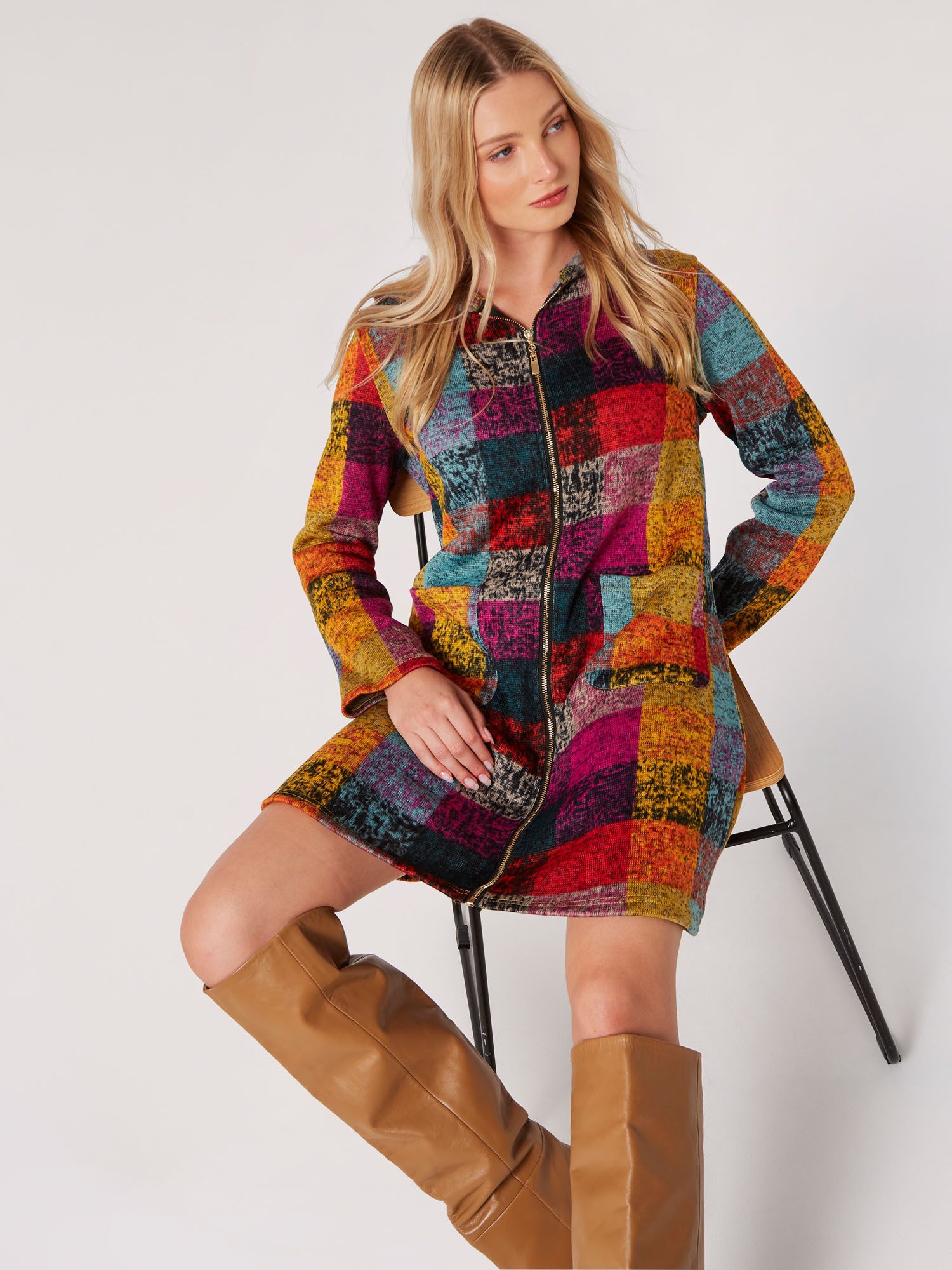 Apricot Wollmantel Cardigan-Jacke mit Kapuze, mit Patchwork-Look