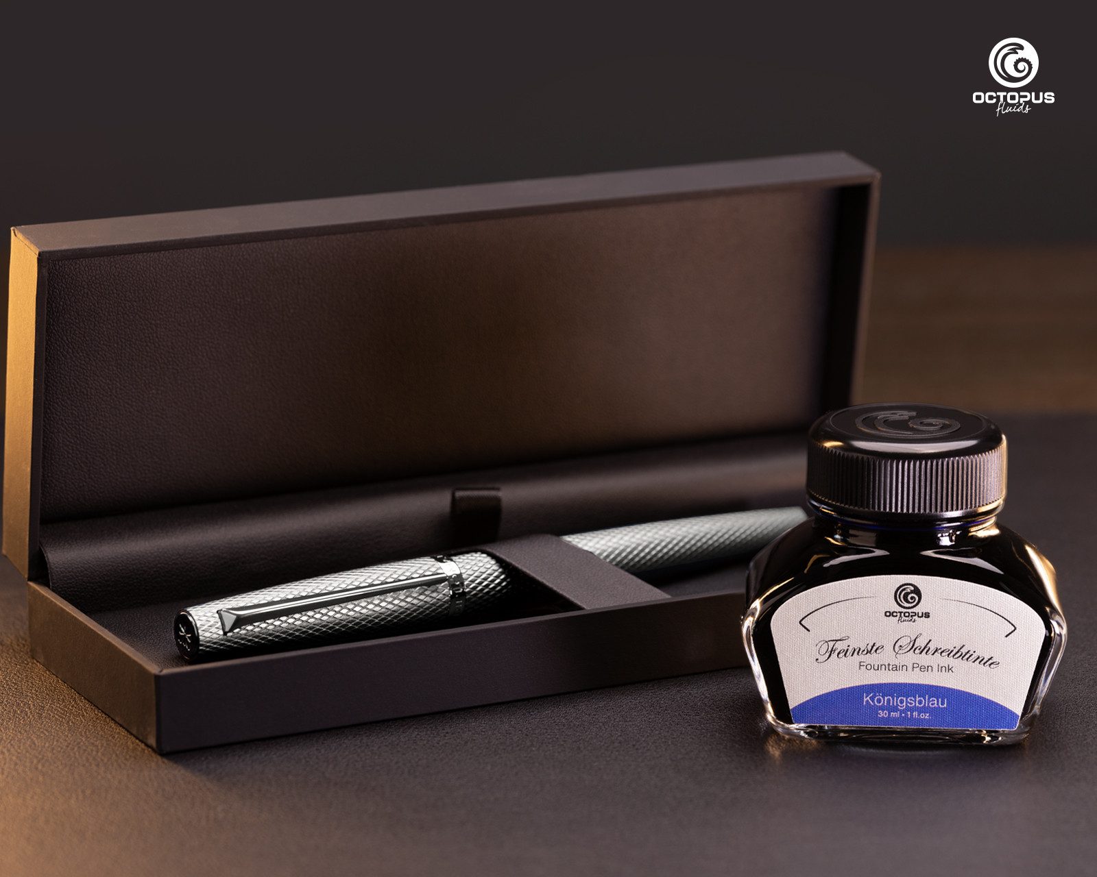 DIPLOMAT Füllhalter Füllhalter Diplomat Viper silber mit Schreibtinte, Stärke F/M, inklusive Tintenglas