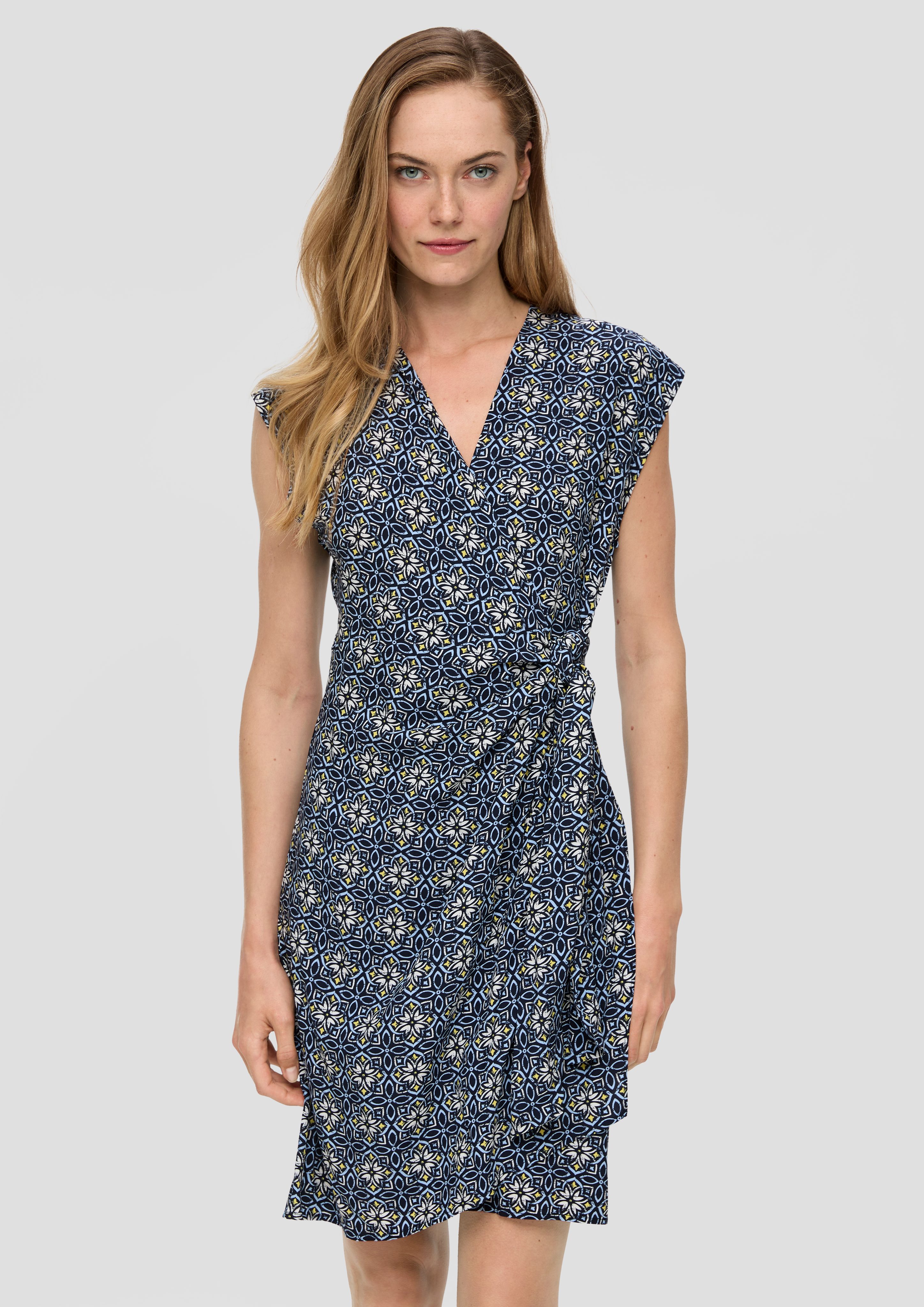 s.Oliver Minikleid Viskose-Kleid im Relaxed Fit günstig online kaufen