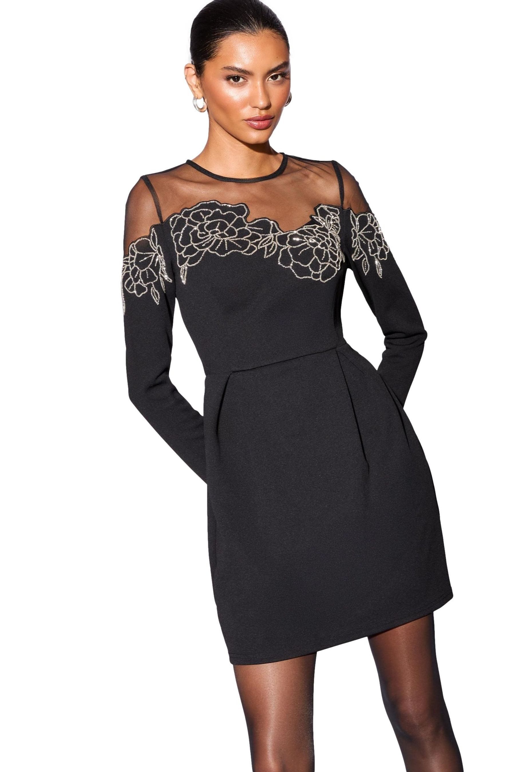 LIPSY Minikleid Lipsy Verziertes Skater-Minikleid mit Blumenmuster (1-tlg) günstig online kaufen