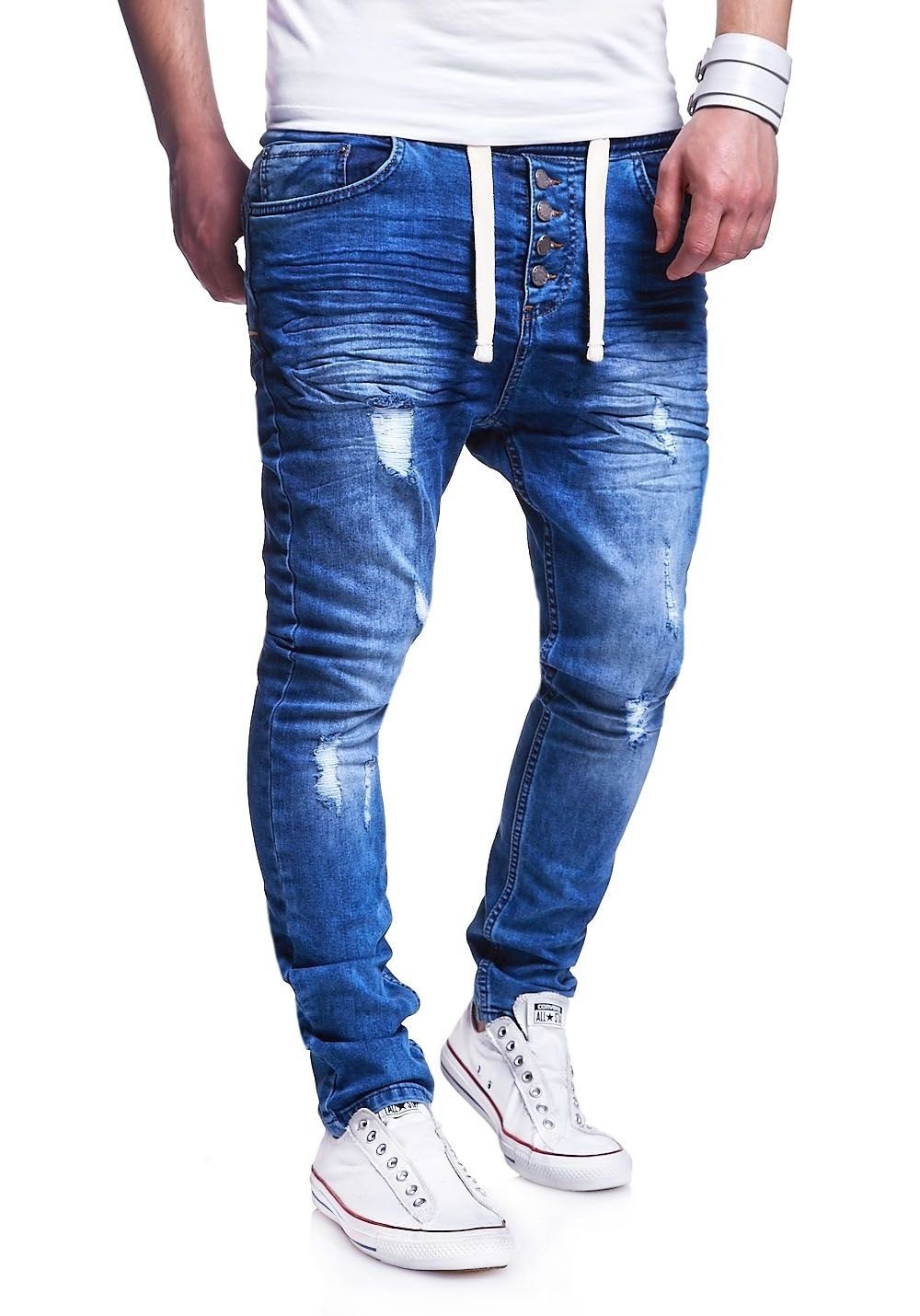 behype coolen Mood blau Jogger-Stil im Slim-fit-Jeans