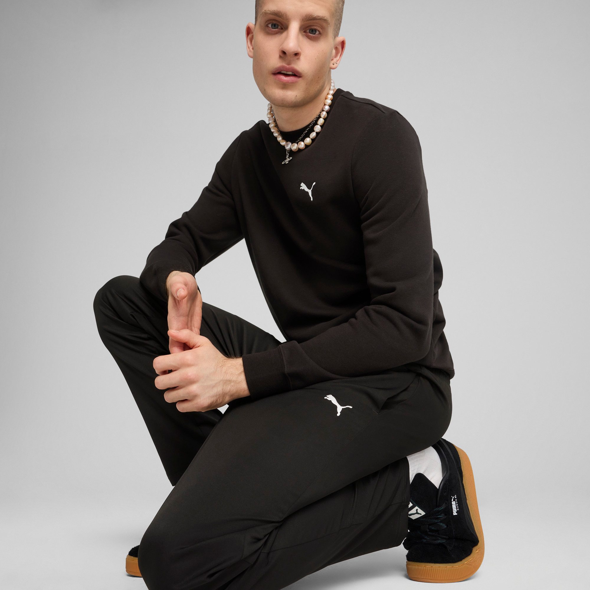 PUMA Trainingshose ESS WOVEN PANTS OP mit DryCELL Technologie, atmungsaktiv, mit Eingrifftaschen