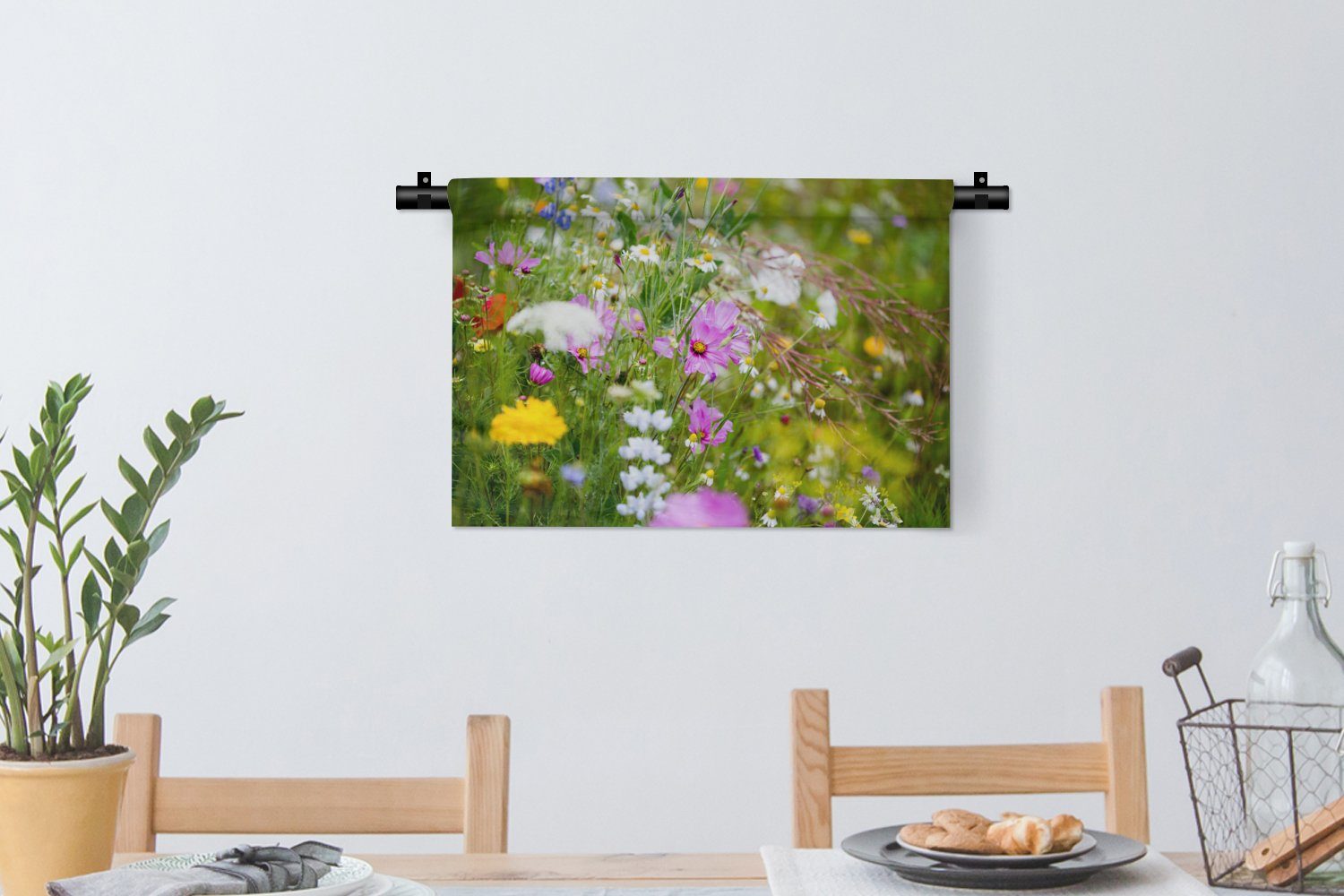 - - MuchoWow für Natur - Wohnzimmer, Wanddekoobjekt Wandbehang, Weiß, Kinderzimmer Lila Schlafzimmer, Kleid, - Gras - Grün Wanddeko Blumen