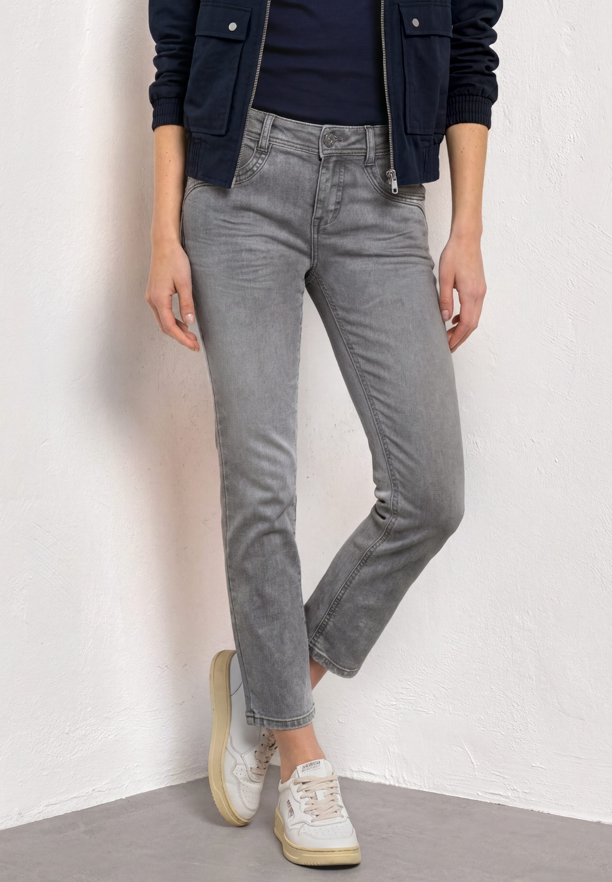 STREET ONE Slim-fit-Jeans Middle Waist