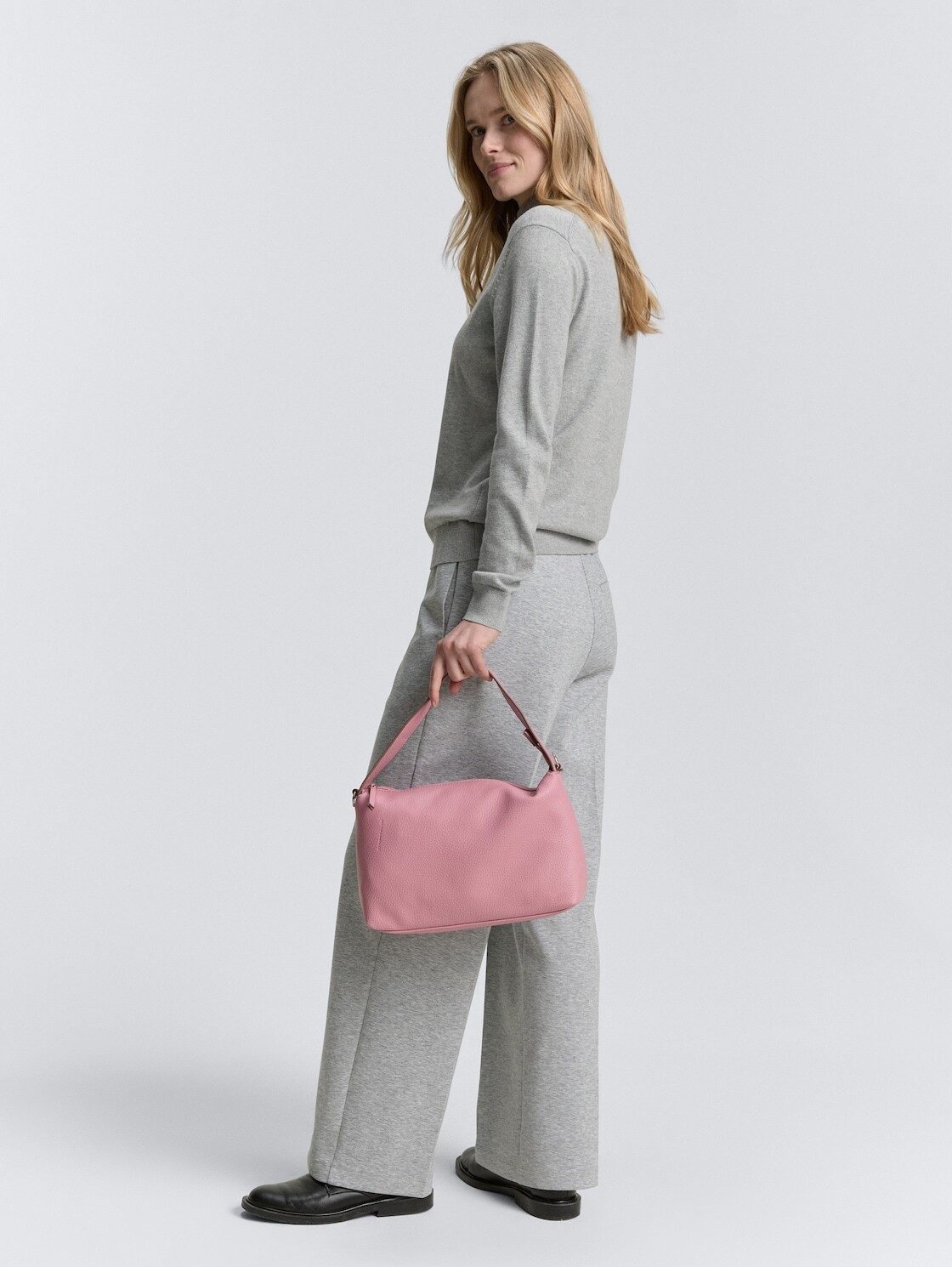 TOM TAILOR Schultertasche Bags, TTLISSI Umhängetasche mit dezenter Logo-Prägung