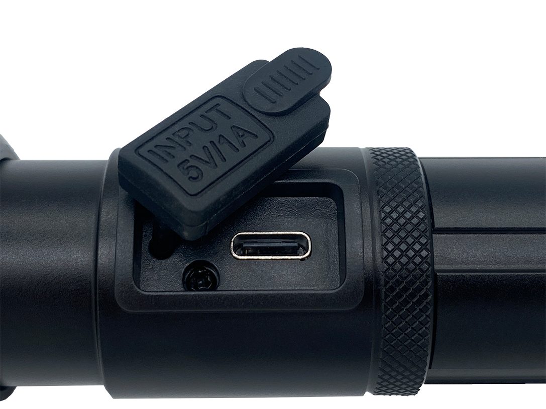 Berger & Schröter LED Taschenlampe 3-in-1 Dreifunktions LED Taschenlampe Weiß, IR, 940nm UV, Kein Modulwechsel mehr für Licht-, Farbmodus oder IR-Funktion.