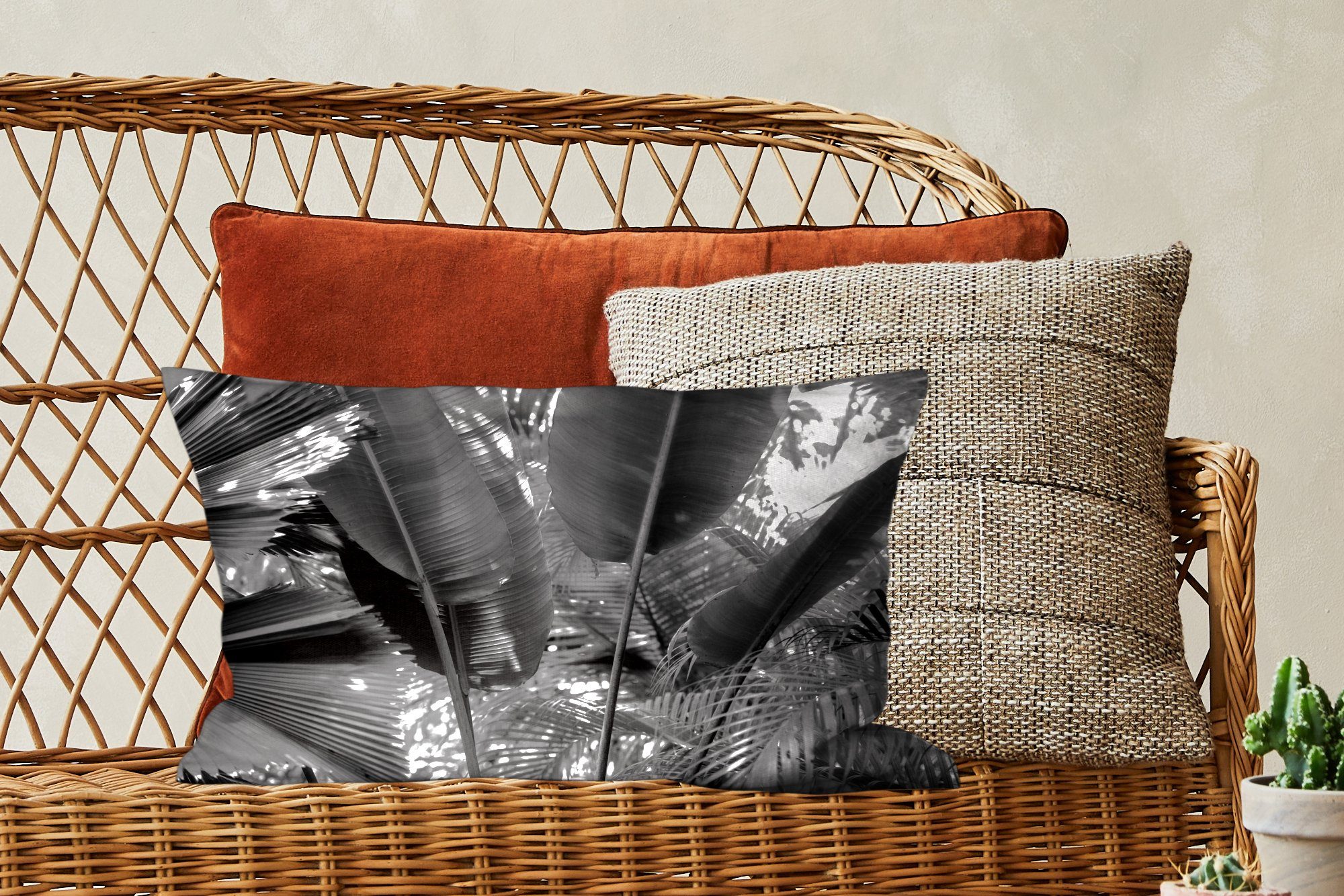 MuchoWow Dekokissen Tropische Dekokissen Dekoration, - Zierkissen, Schlafzimmer Blätter mit Wohzimmer und Fotodruck Dschungel im weiß, schwarz Füllung