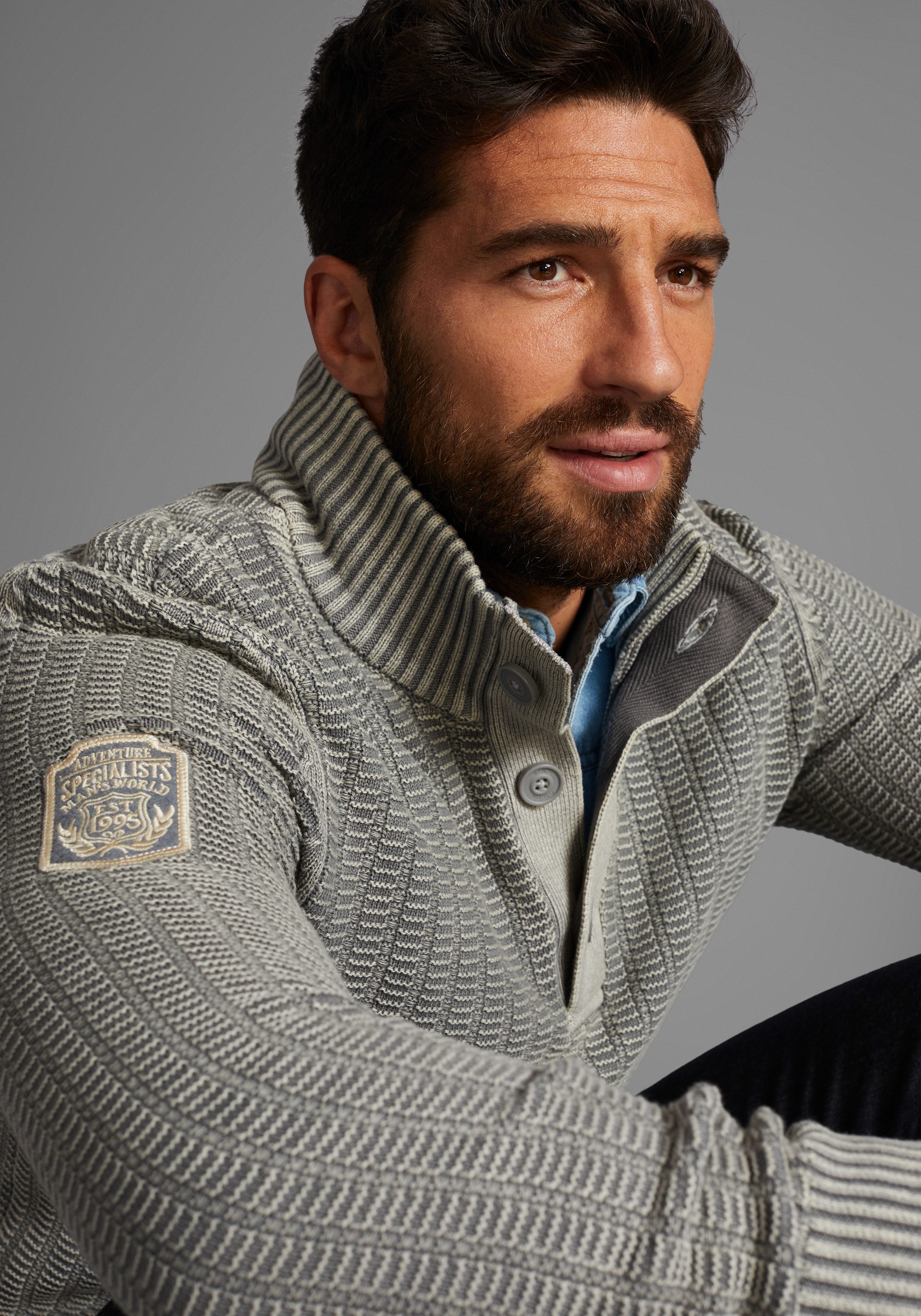 Man's World Troyer Bis Größe 5 XL mit Ärmelbadge