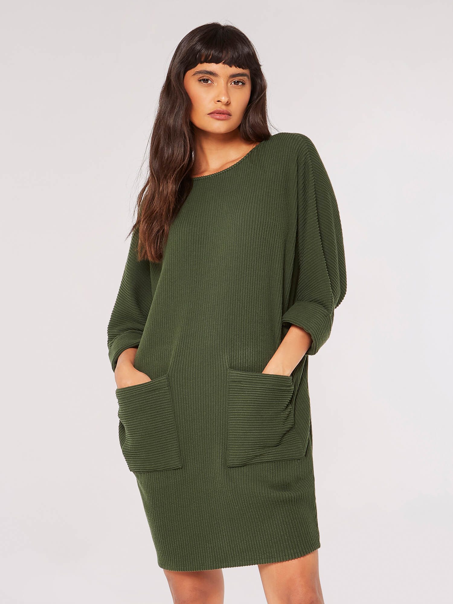 Apricot Strickkleid Cocoon Dress mit Krempelärmeln günstig online kaufen