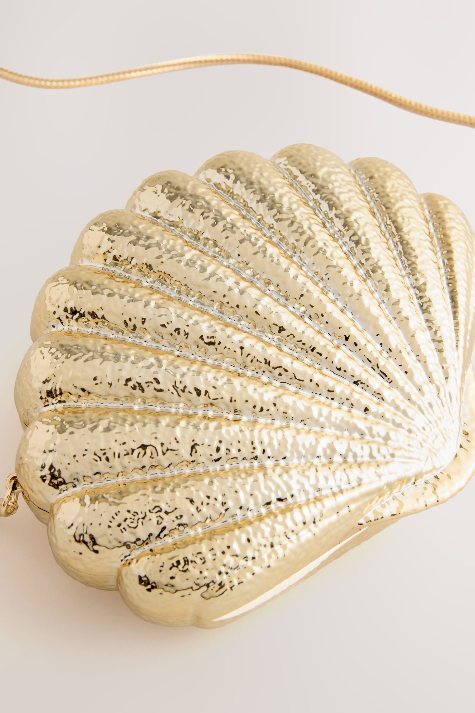 Next Clutch Muschelförmige Clutch-Tasche (1-tlg)