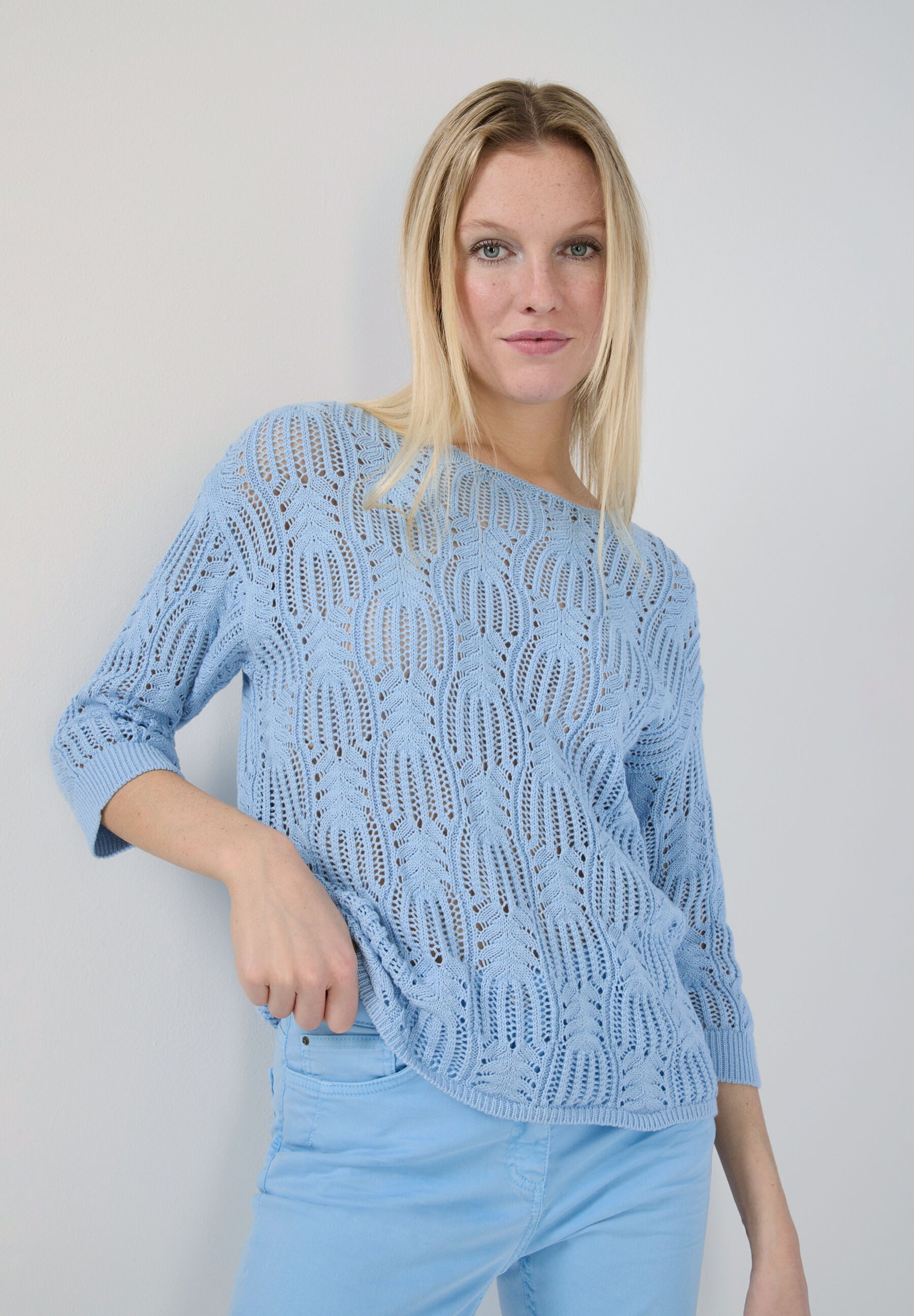 Strickpullover Lochstrickpullover