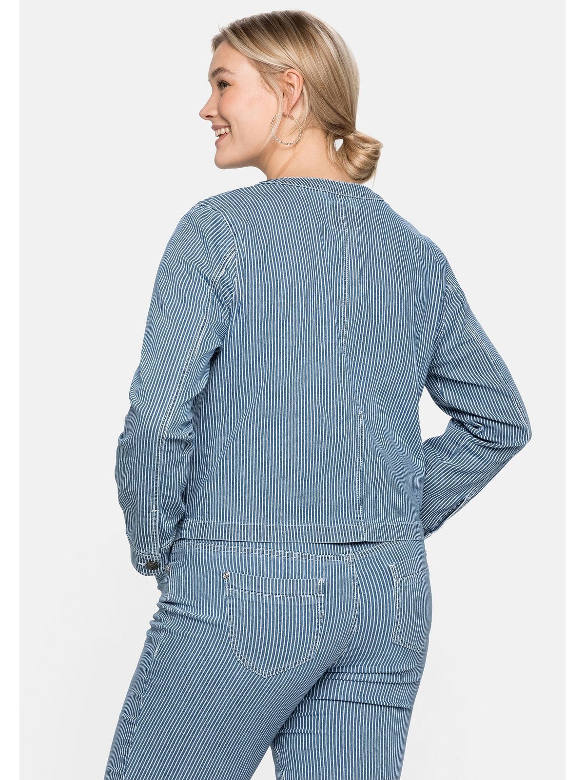 Sheego Jeansjacke Große verkürzter in Größen Form