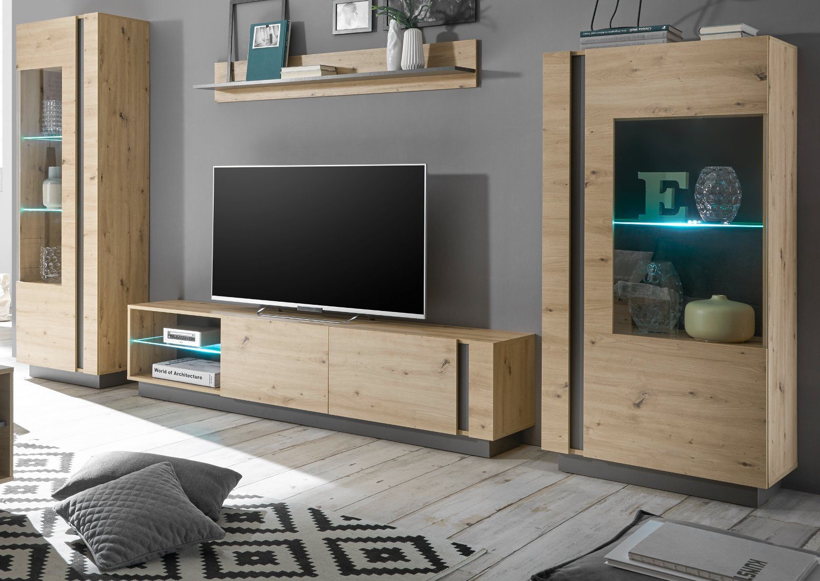 Furn.Design Midischrank Louna (Vitrine in Eiche Artisan und Graphit grau, 72 x 154 cm) mit Soft-Close