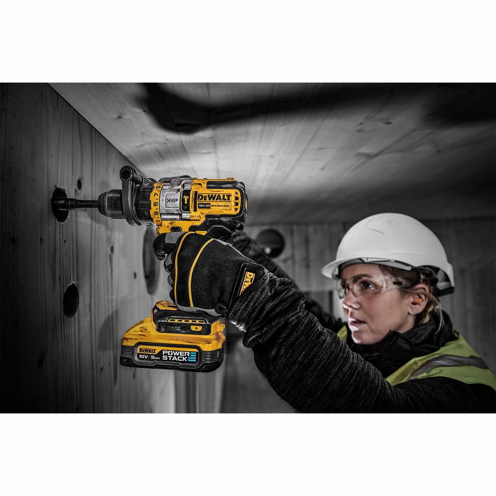 Akku-Schlagbohrschrauber 18V 5Ah & Ladegerät Akku-Schlagbohrschrauber DeWalt Akku inkl. DCD999H2T Powerstack, 2x