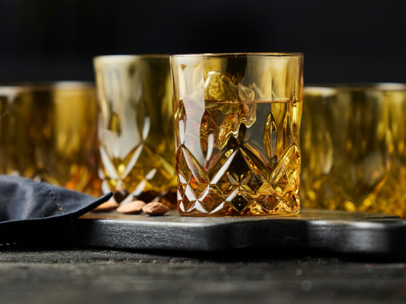 LYNGBY-GLAS Gläser-Set Sorrento Whiskyglas amber 320ml Set4, Glas, Whiskyglas Sorrento 32 cl 4 Stck. Amber