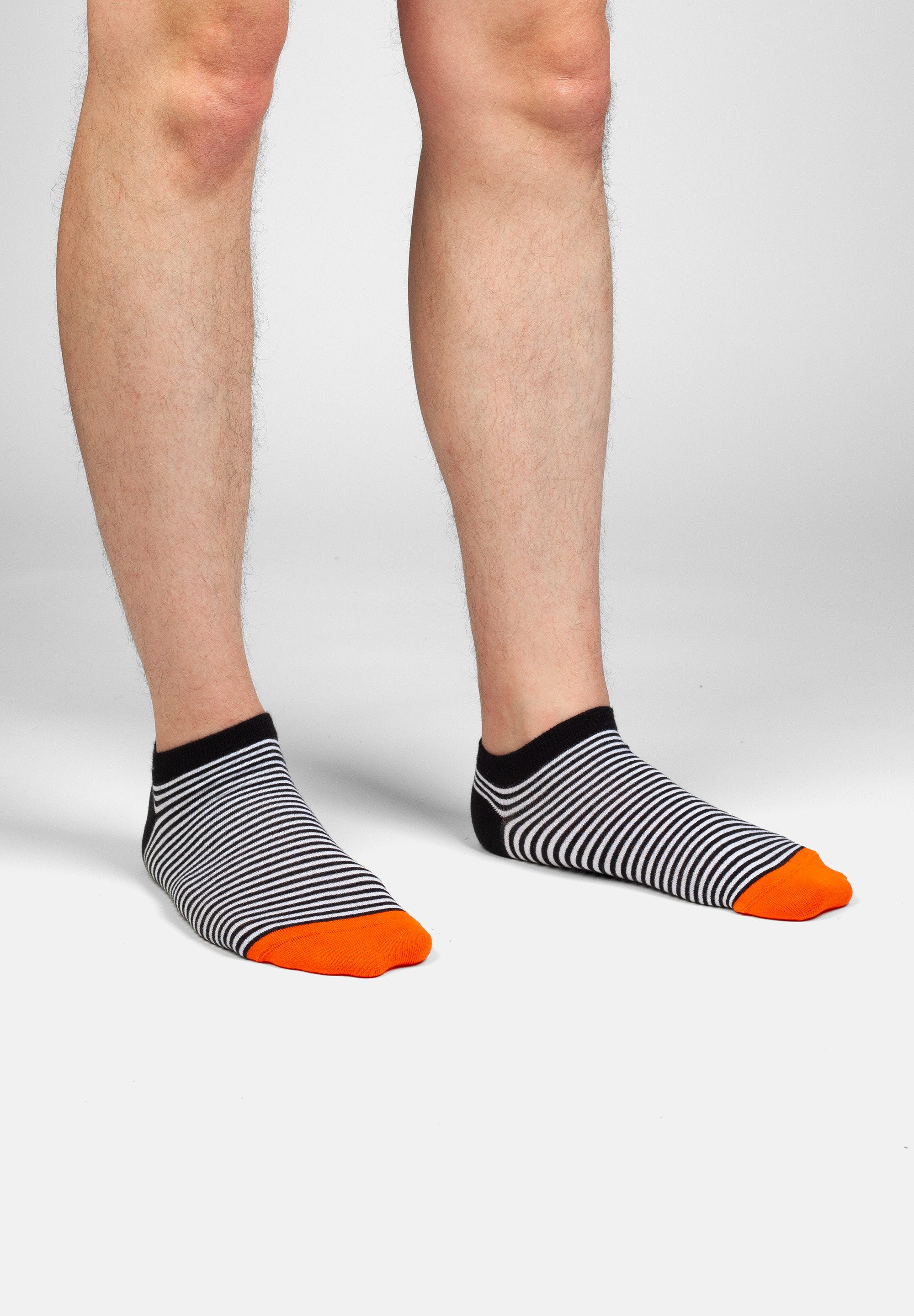 DillySocks Sneakersocken Short Pattern Club Aus Baumwolle & recyceltem Polyamid