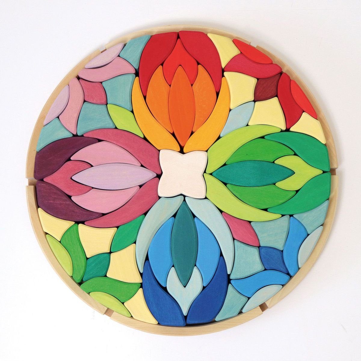 GRIMM´S Spiel und Holz Design Holzspielzeug Legespiel mit 73 bunten und geschwungenen Teilen Spielbausteine