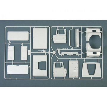 Italeri Modellbausatz 510003825 - Modellbausatz, 1:24 US Abschlepp-Truck