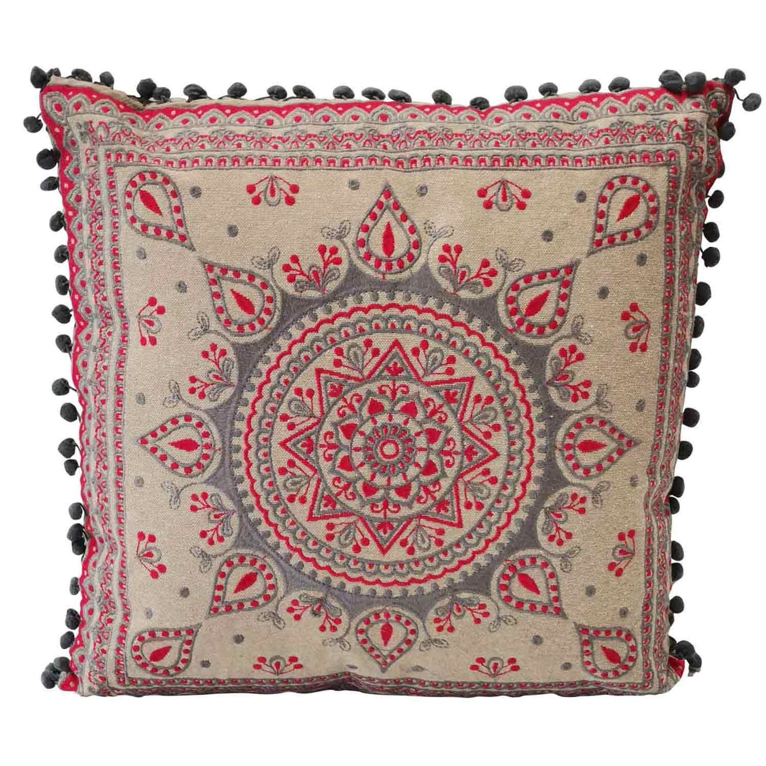 Casa Moro Dekokissen Orientalisches Ethno Kissen Taima aus reiner Baumwolle bestickt, Boho Zierkissen Mandala Kissen bunt Sitzkissen Couchkissen mit Bommeln