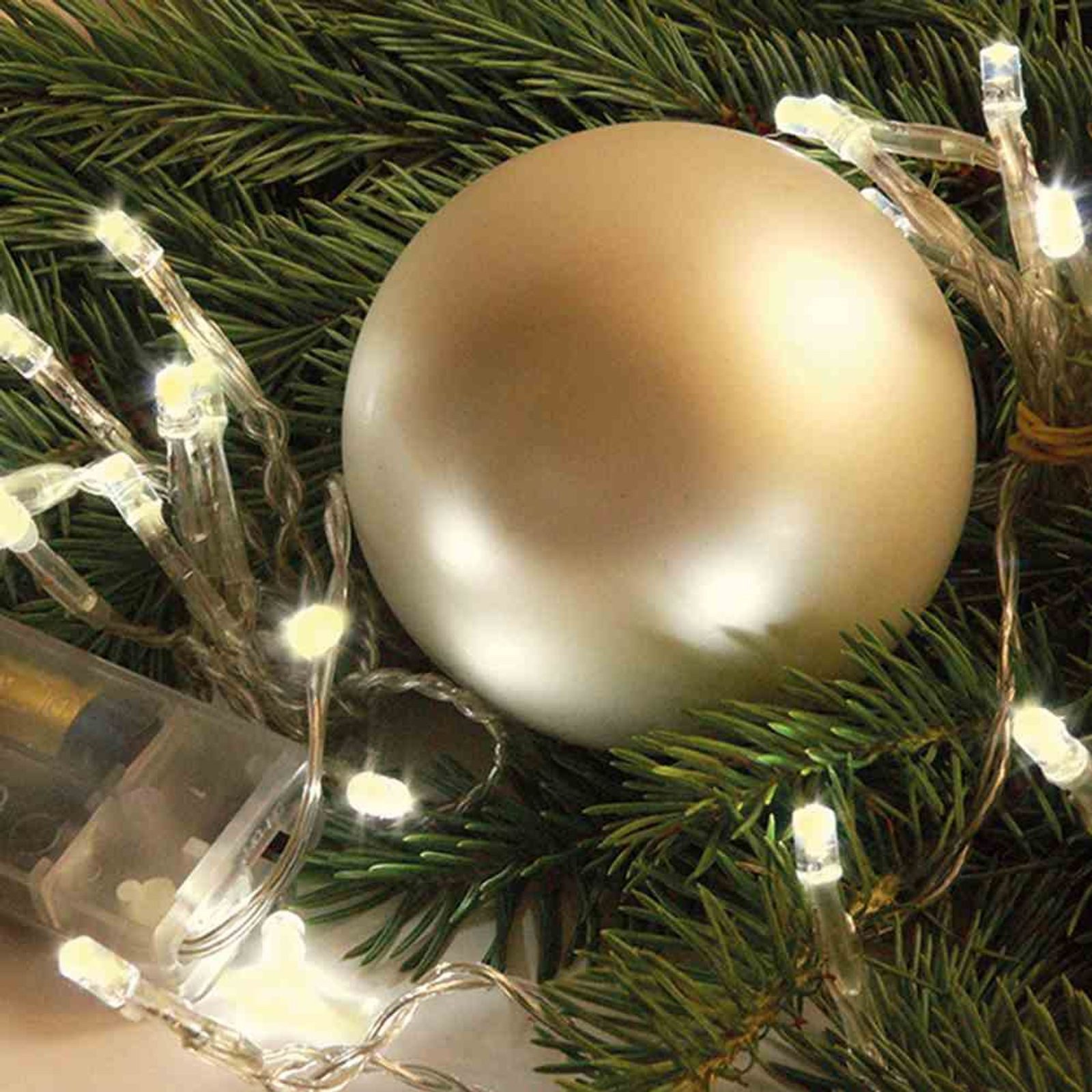 F-H-S International GmbH & Co. KG Lichterkette LED-Micro-Kette mit Timer 20er innen warmweiß innen, für 3AA