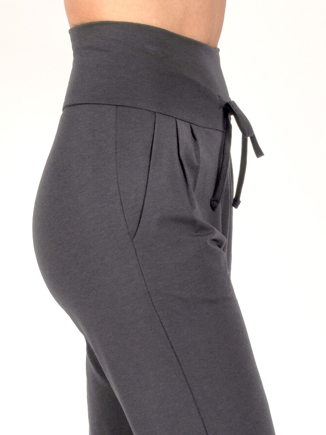 Magadi Yogahose Susan aus weichem Naturmaterial günstig online kaufen