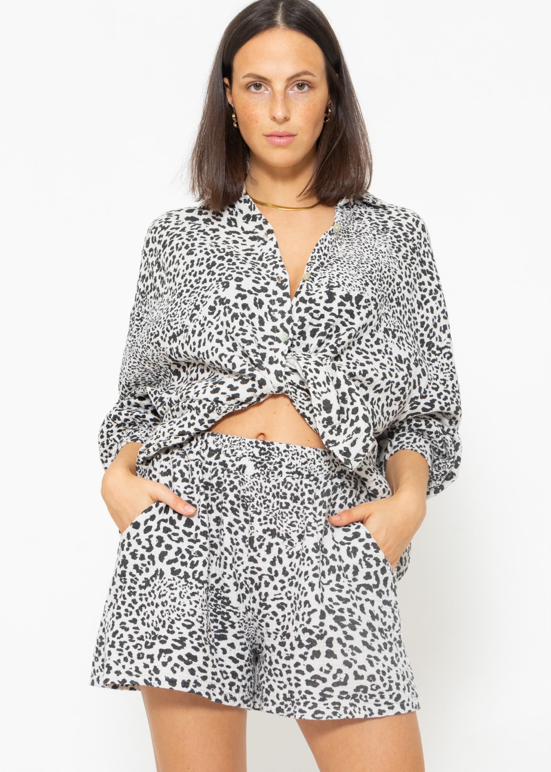 SASSYCLASSY Shorts Lockere Musselin Shorts mit günstig online kaufen