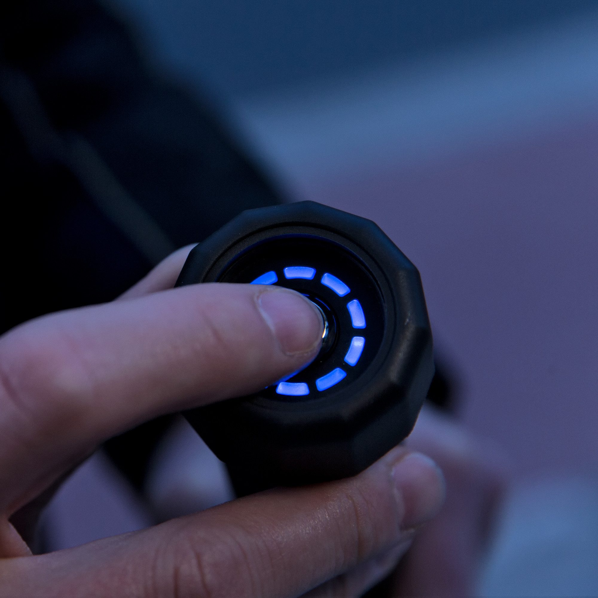 Ledlenser Taschenlampe X21R, Suchscheinwerfer, Akku, 5000 Lm, X-Lens Technology, Leuchtweite 800m