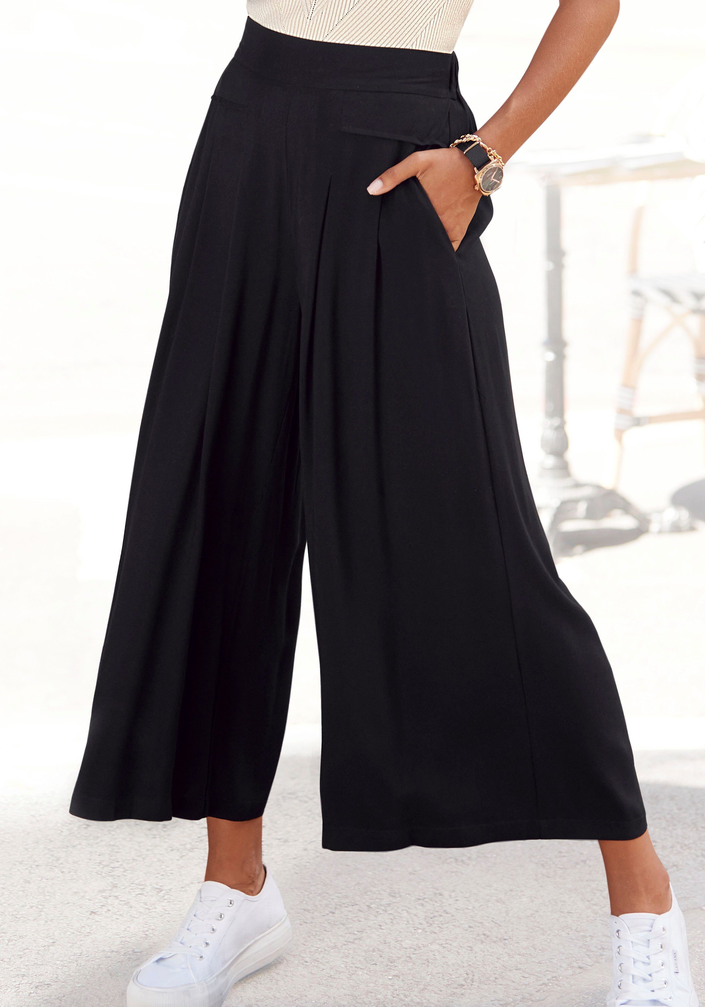 LASCANA Culotte mit Taschen weites Bein, luftige Viskose, sommerlich, modisch