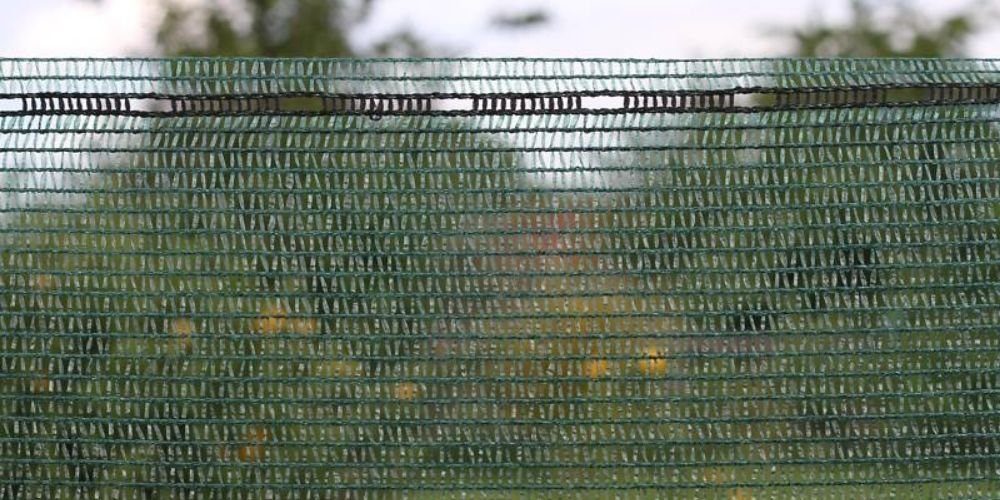HaGa Schutznetz ZAUNBLENDE 85 % 1m x 5m Schattiernetz, BxL: 1x5 m, (Gewebegewicht ca. 150 g/m², 85% Schattierwirkung, Hohe), Sichtschutznetz, Abdecknetz, Multif – Bild 4 von 5