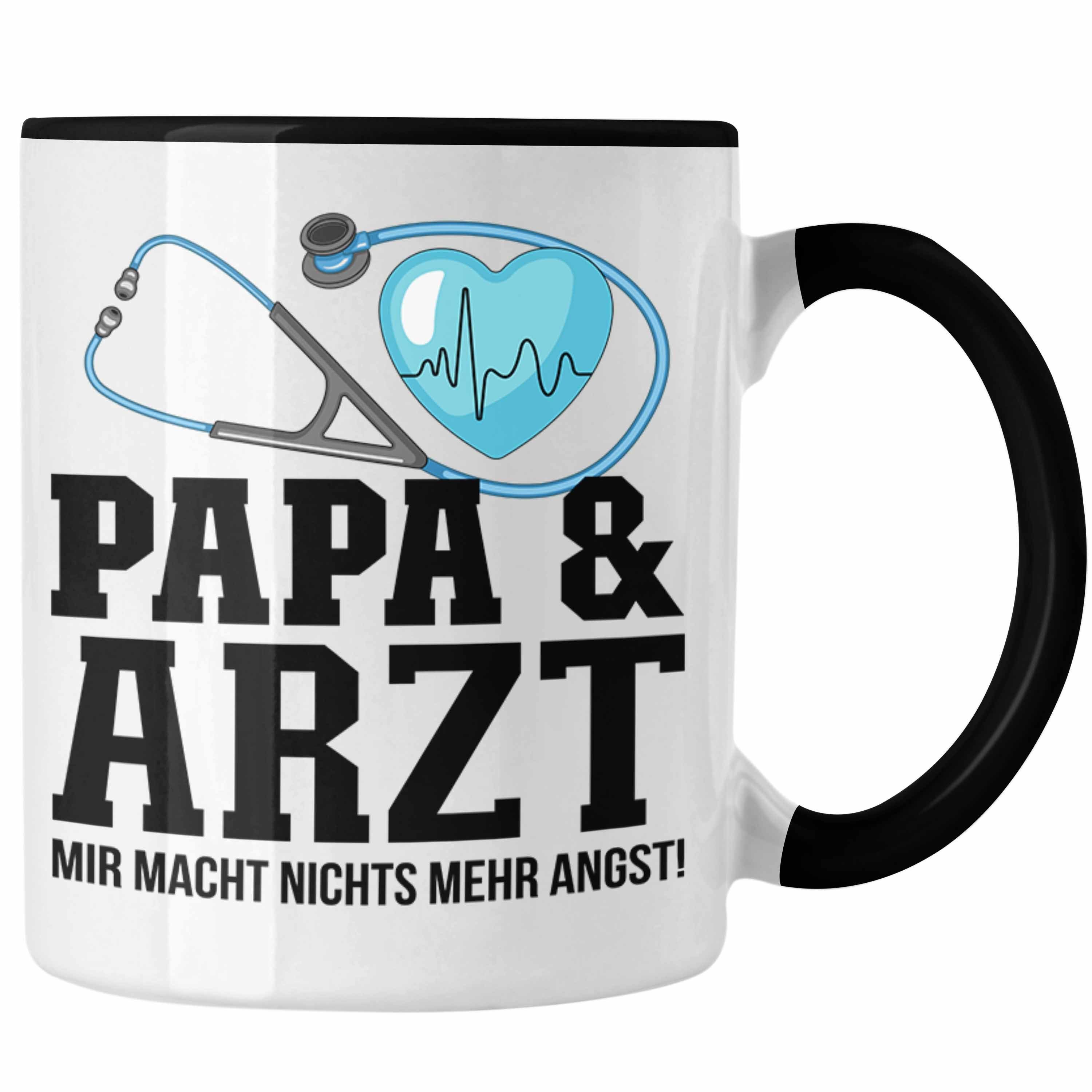 Trendation Tasse Trendation - Papa und Arzt Tasse Geschenkidee Vater für Ärzte Geburtst Schwarz