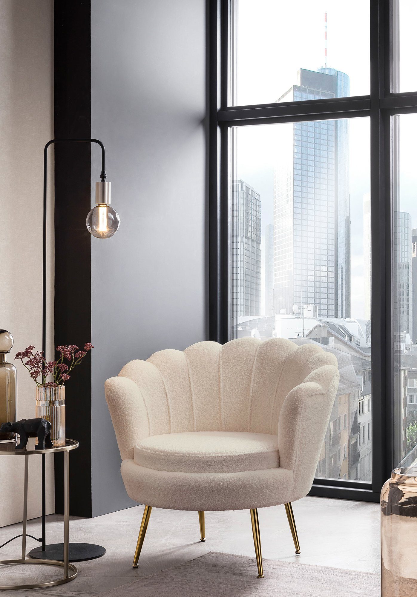 SalesFever Loungesessel Sessel: Entspannung pur, Extravaganter Blickfang im stilvollen Muscheldesign