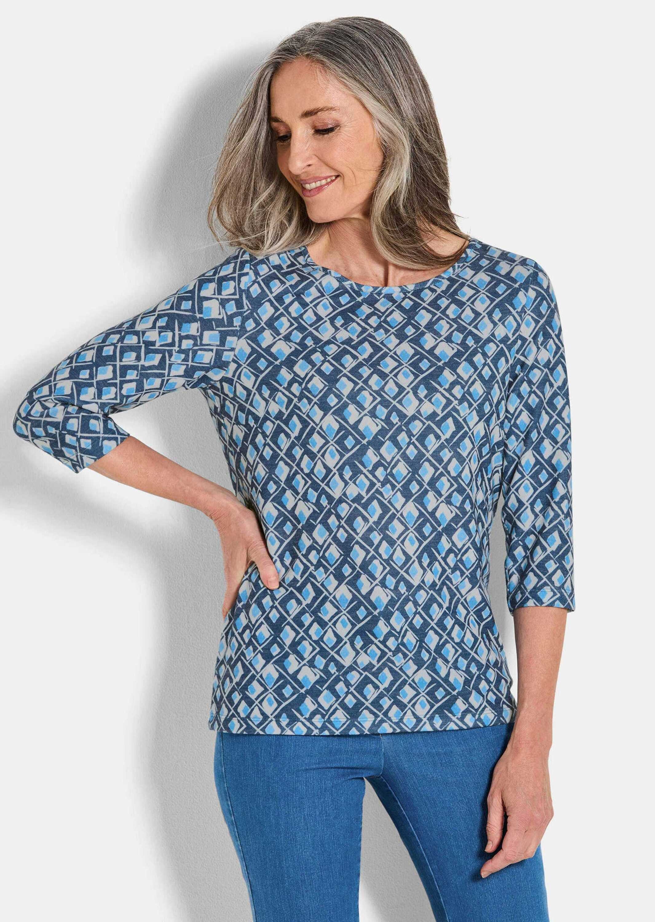 Print-Shirt Kurzgröße: Halbarm Viskoseshirt im Allover-Design