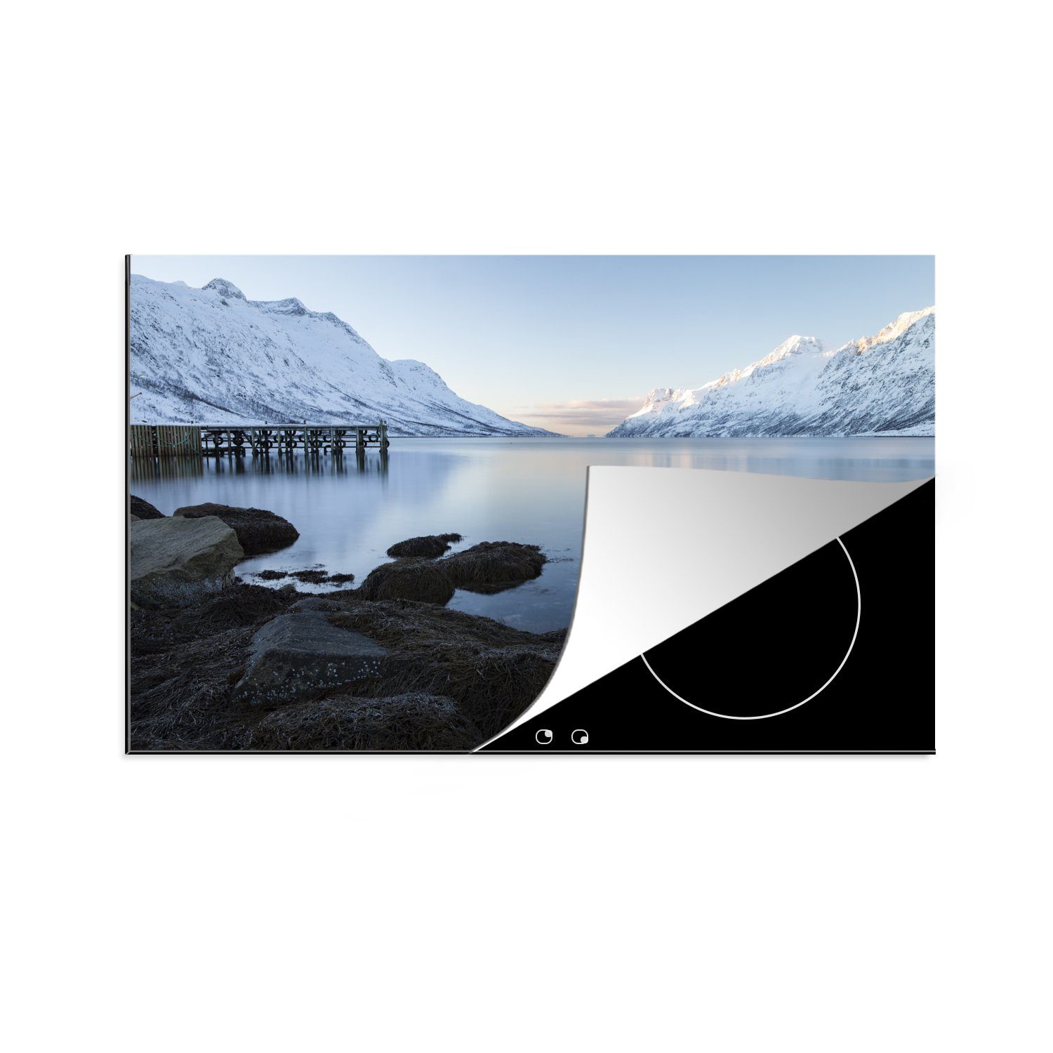 MuchoWow Herdblende-/Abdeckplatte Ersfjordbotn Fjord Norwegen Schnee, Vinyl, (1 tlg), 81x52 cm, Induktionskochfeld Schutz für die küche, Ceranfeldabdeckung