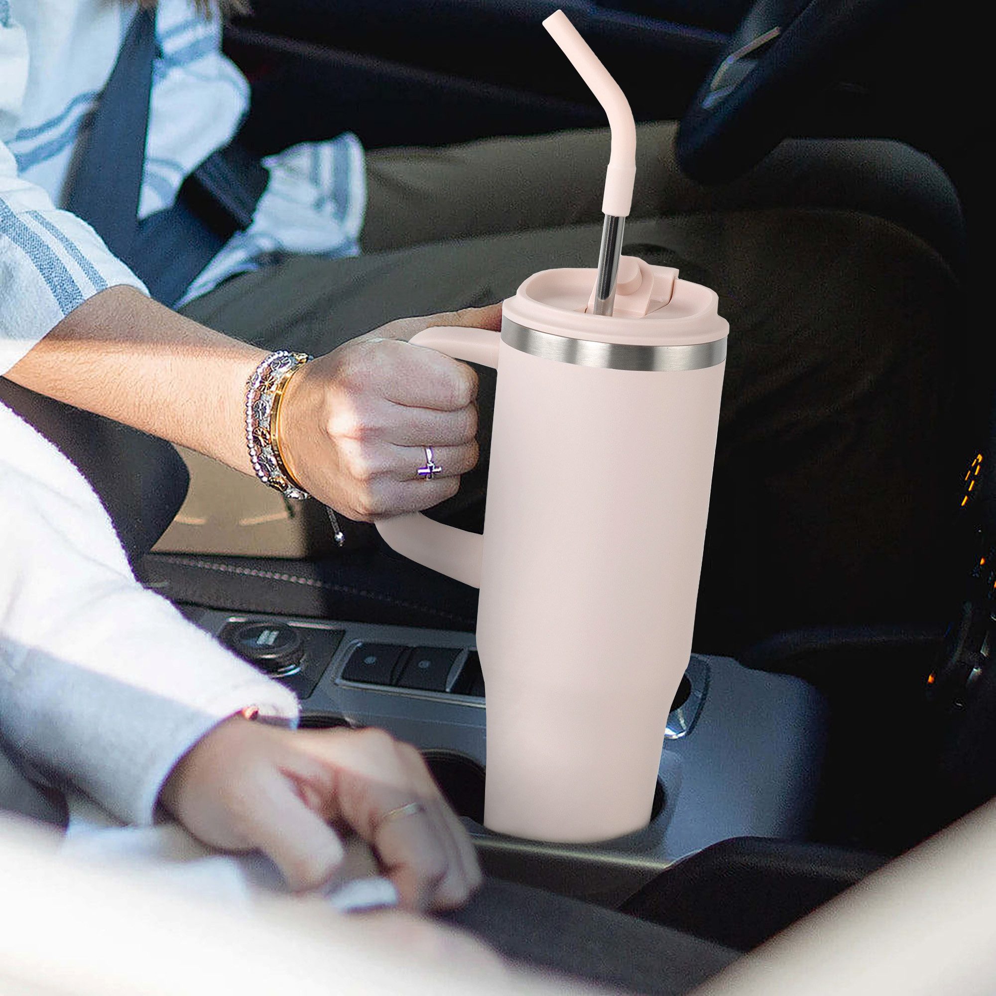 CALIYO Thermobecher Edelstahl Autobecher BPA frei mit Strohhalm und Deckel 1.2L, Spülmaschinenfest Langanhaltend kühl / warm für Sport, Reisen