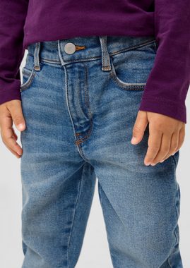 s.Oliver Stoffhose Ankle-Jeans Mom / Relaxed Fit / High Rise / Tapered Leg Waschung, Kontrastnähte