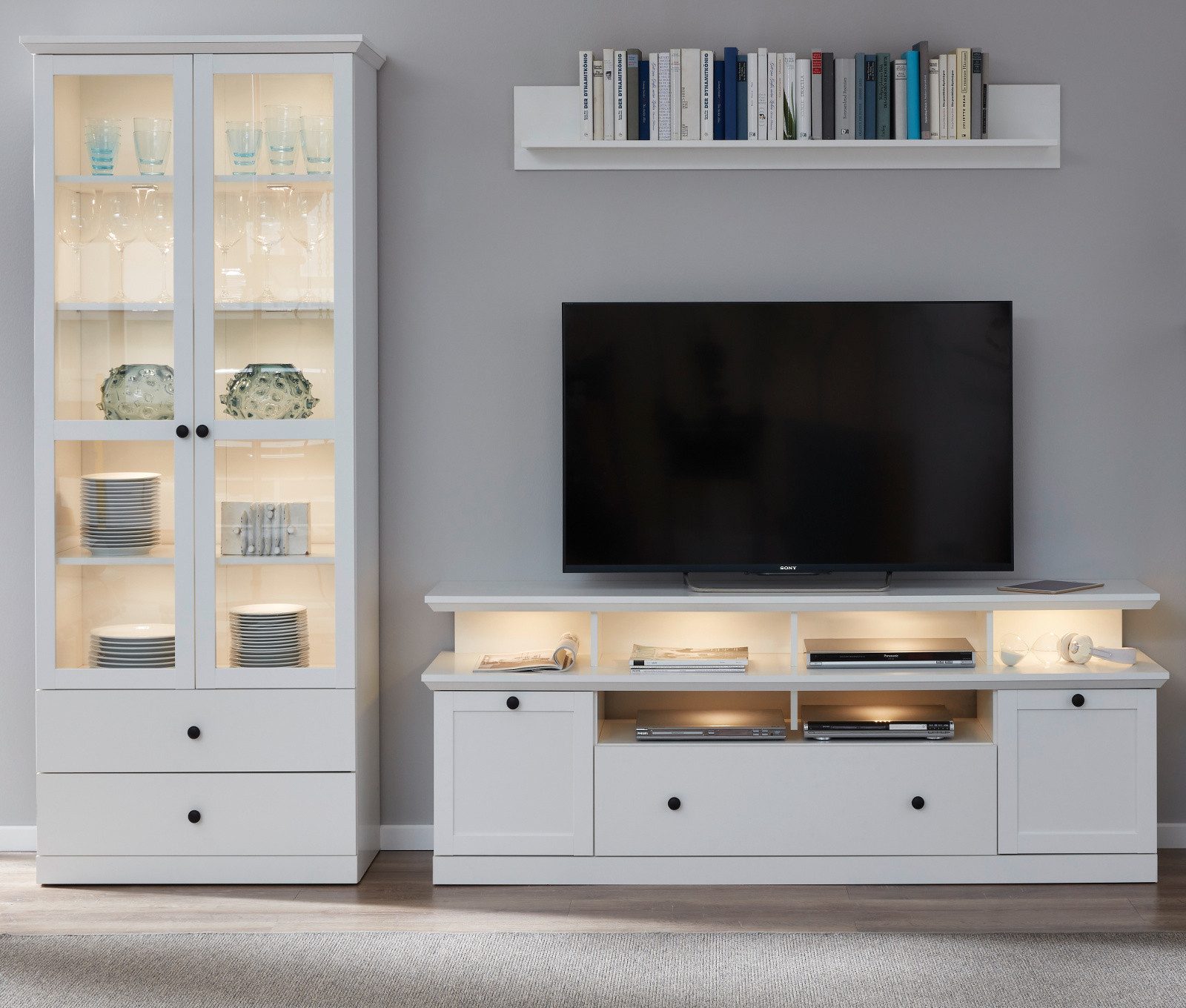 Furn.Design Wohnwand Milla, (Wohnkombination in Weiß Landhaus, Set 3-teilig, 270 x 196 cm), mit viel Stauraum und 177 cm Lowboard