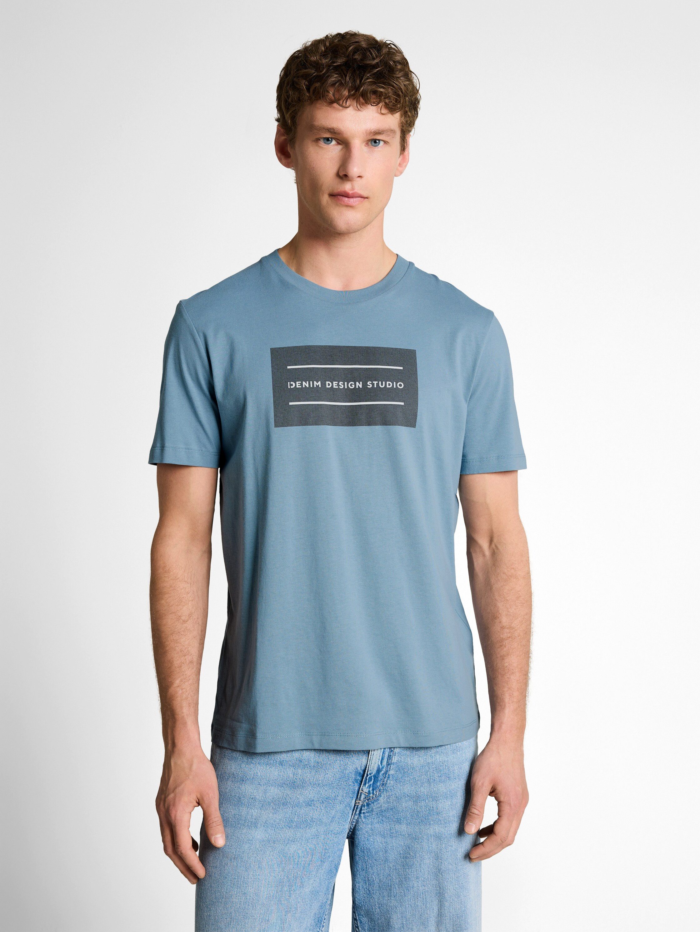 TOM TAILOR Denim Rundhalsshirt mit verschiedenen Logo Prints günstig online kaufen