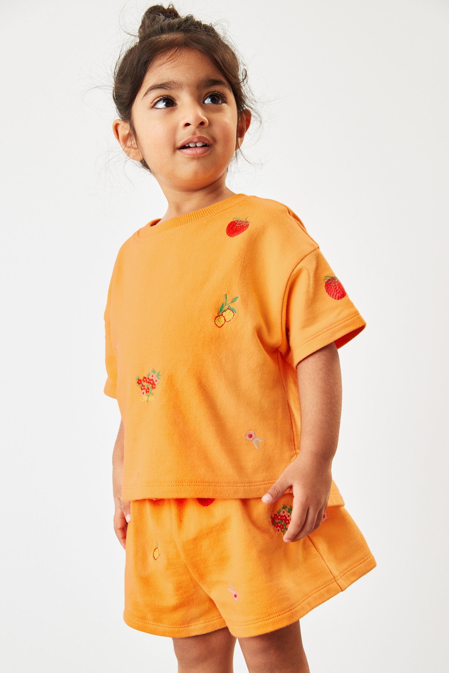 Shorts & T-Shirt und T-Shirt Shorts Set aus (2-tlg) Orange Next