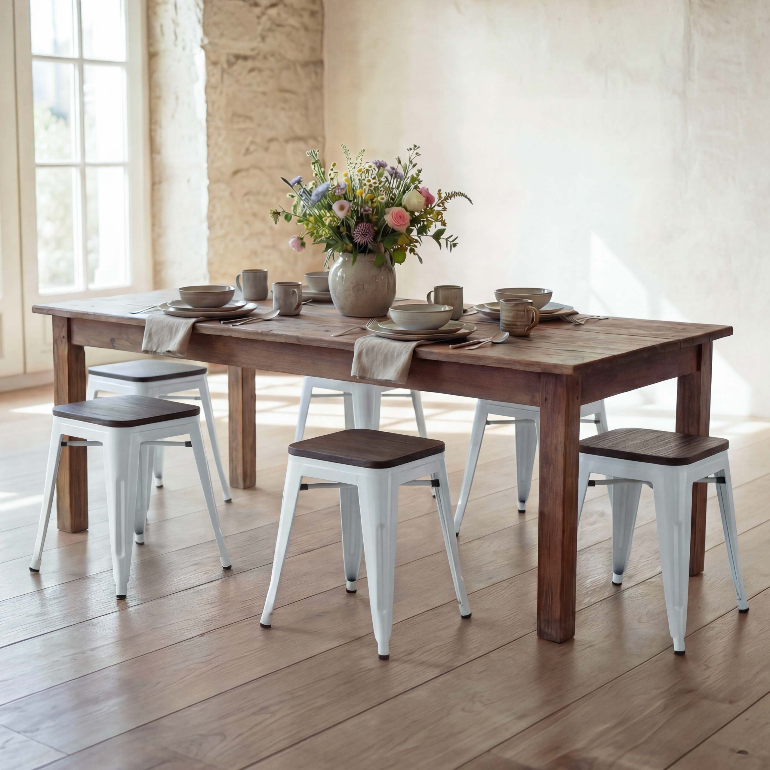 MCW Hocker MCW-A73-6-H, mit Holzsitzfläche, Maximale Belastbarkeit pro Stuhl: 120 kg