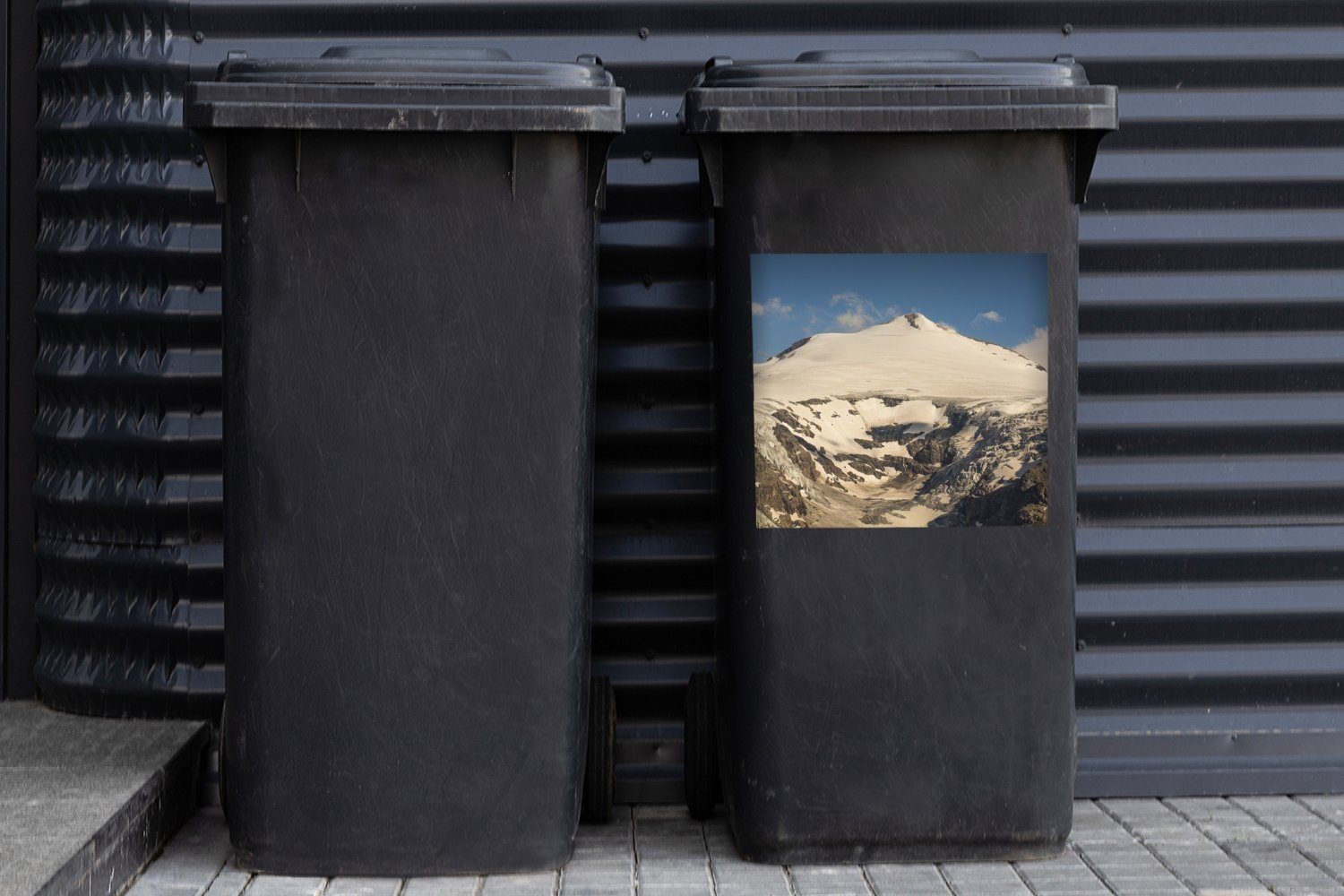 Wandsticker MuchoWow in im St), Container, Hohe Sonne (1 einen Mülleimer-aufkleber, Mülltonne, scheint Abfalbehälter Sticker, Gletscher auf Tauern Die Nationalpark
