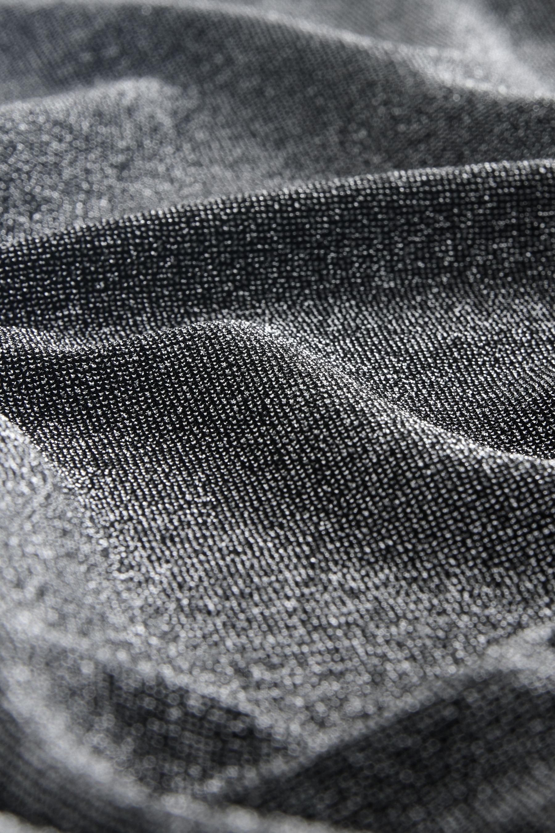 Next Jerseykleid Glitzer-Minikleid mit Flatterärmeln (1-tlg)