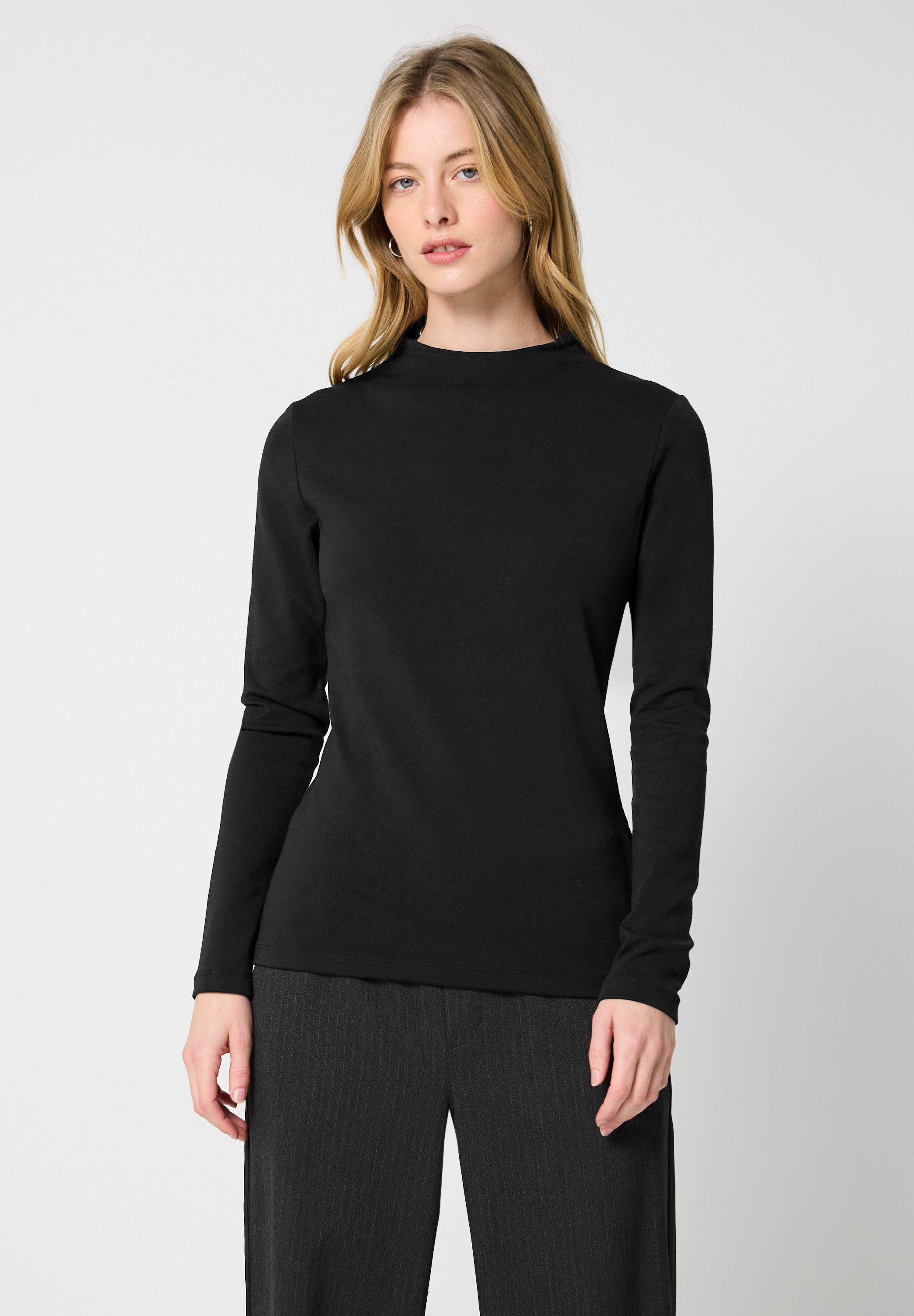 STREET ONE Langarmshirt mit Turtleneck günstig online kaufen