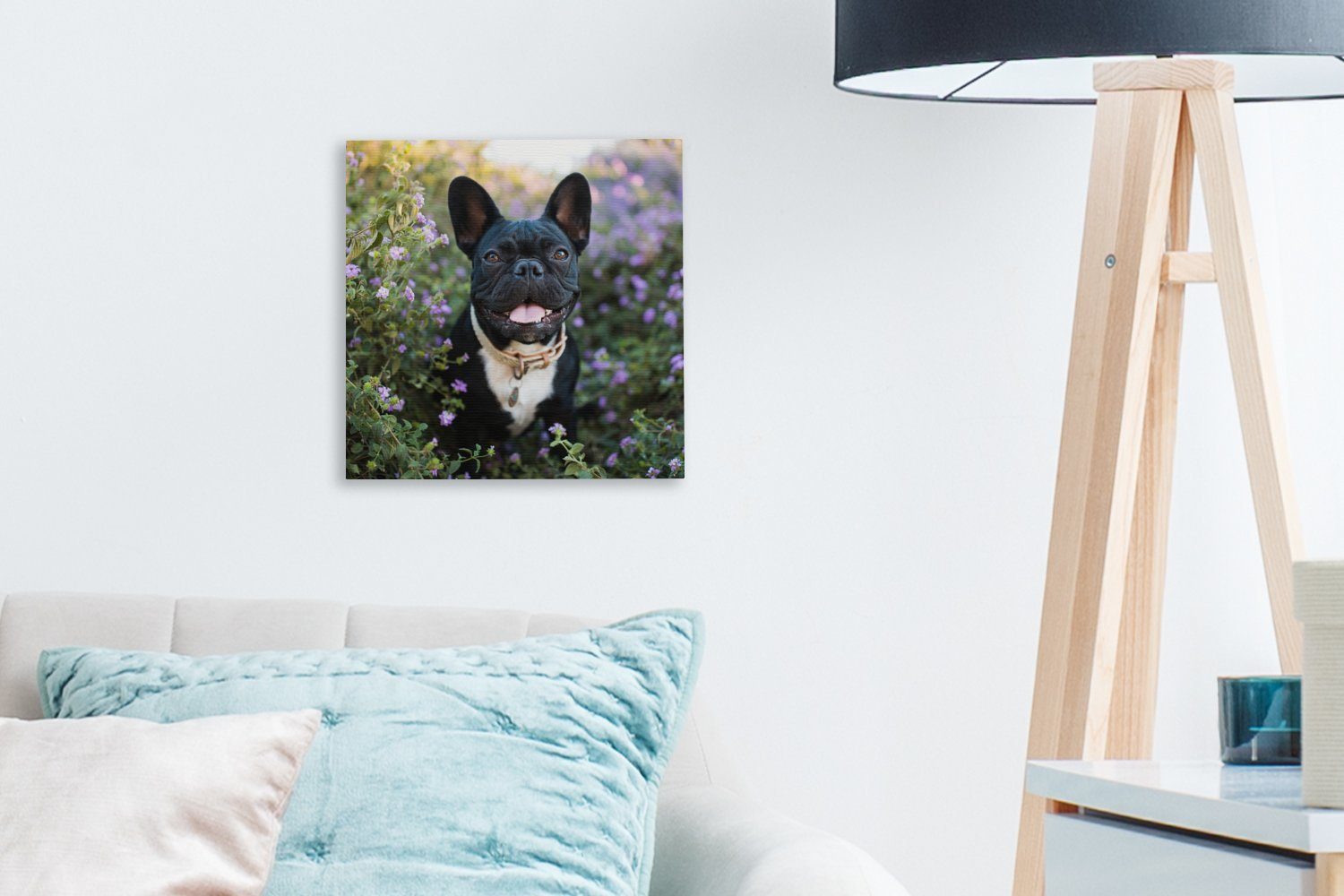 OneMillionCanvasses® Leinwandbild Französische Bulldogge - Bilder Schlafzimmer St), für Wohnzimmer Blumen Leinwand (1 Lila, 