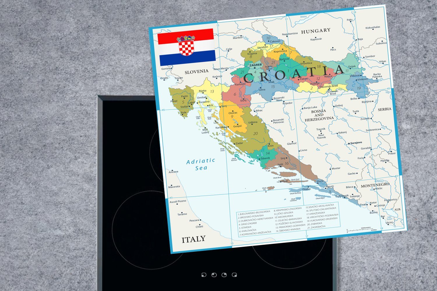 MuchoWow Herdblende-/Abdeckplatte Detaillierte Vinyl, tlg), Karte mit küche cm, Nachbarländern, den Ceranfeldabdeckung, 78x78 für Kroatien (1 von Arbeitsplatte