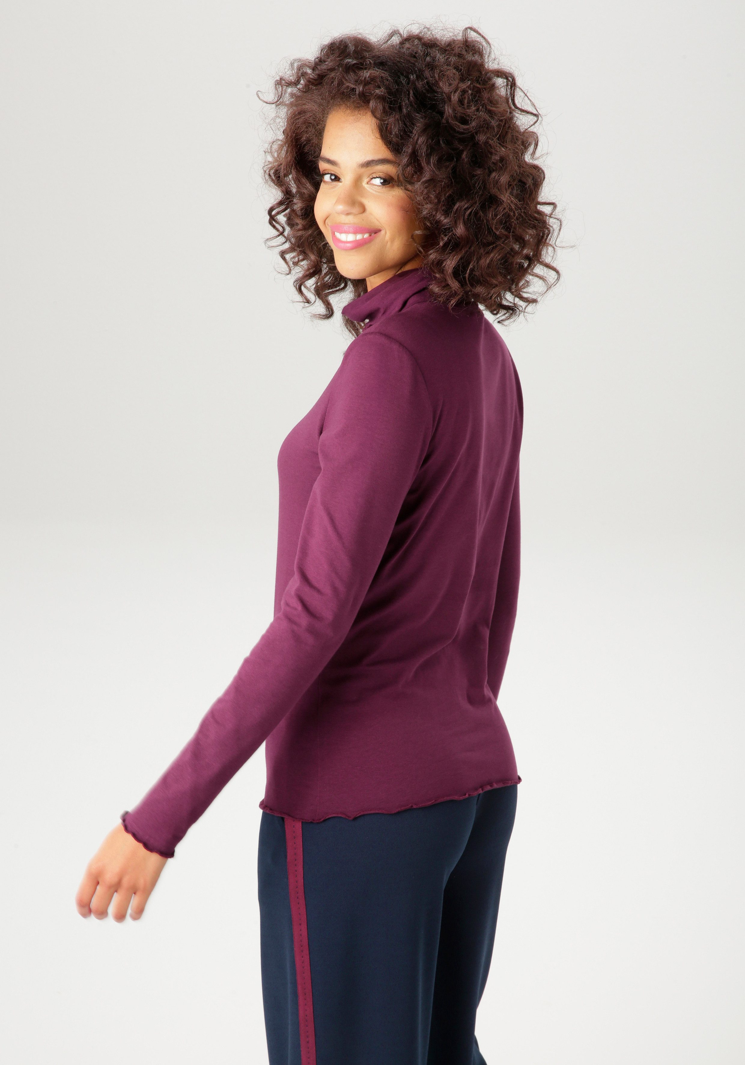 Aniston CASUAL Rollkragenshirt mit gewellten Abschlüssen günstig online kaufen